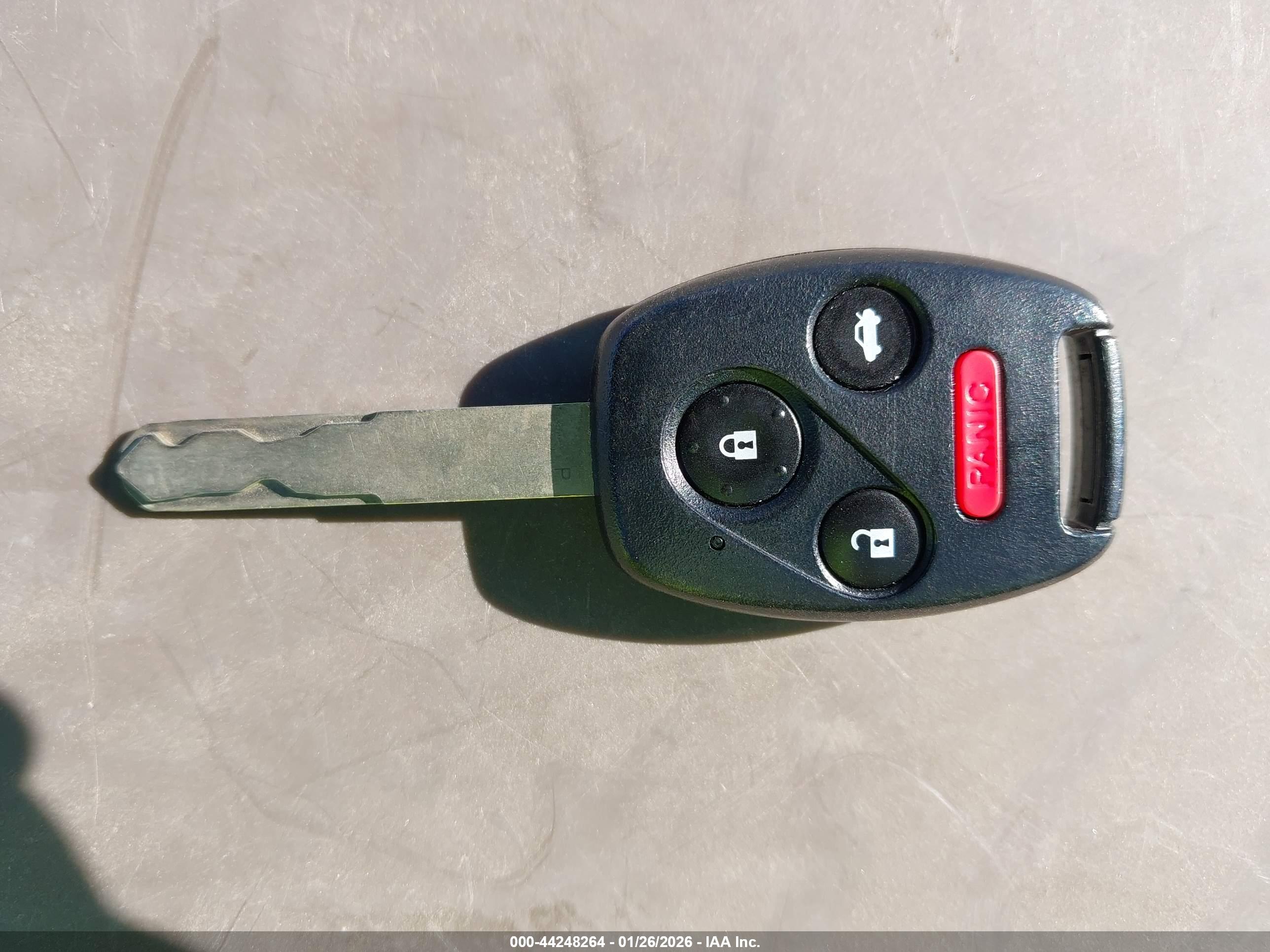HONDA CR-V image 11