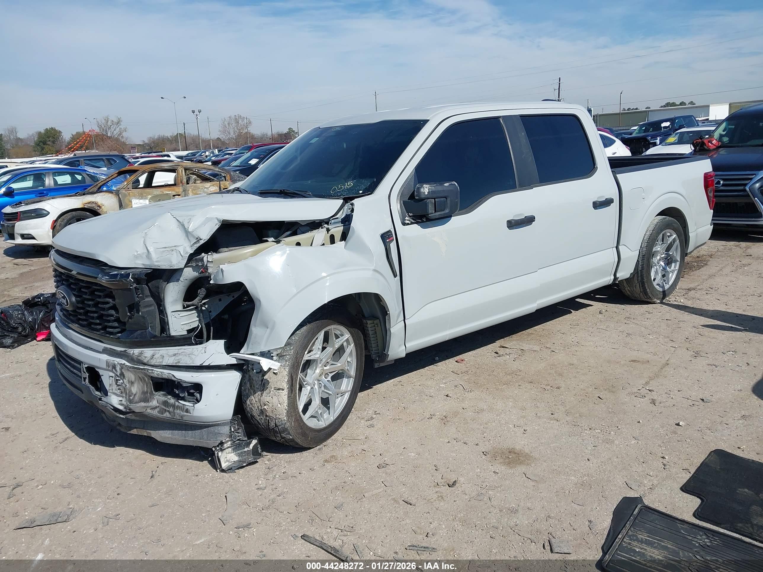 FORD F-150 image 2
