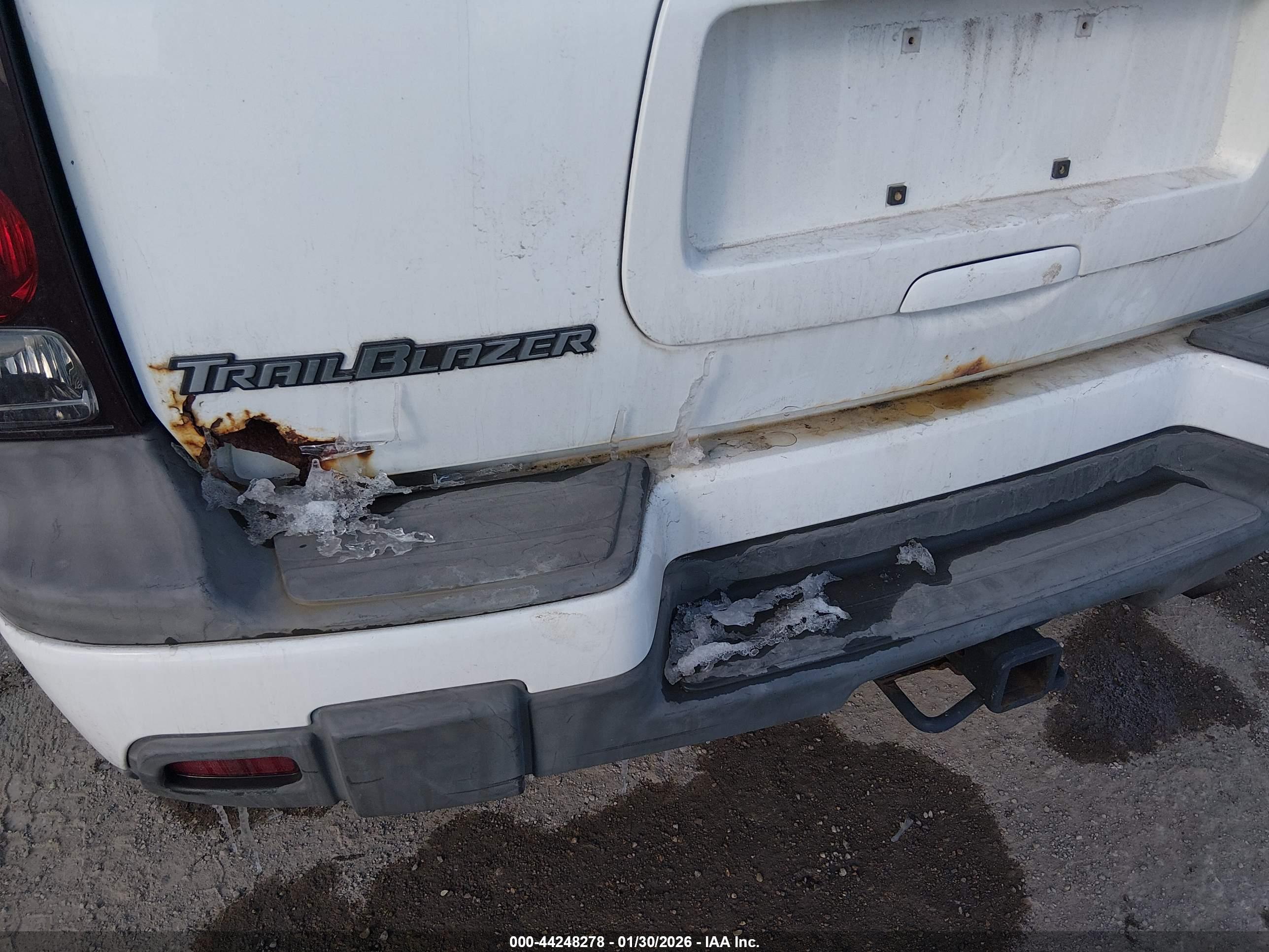 CHEVROLET TRAILBLAZER image 6