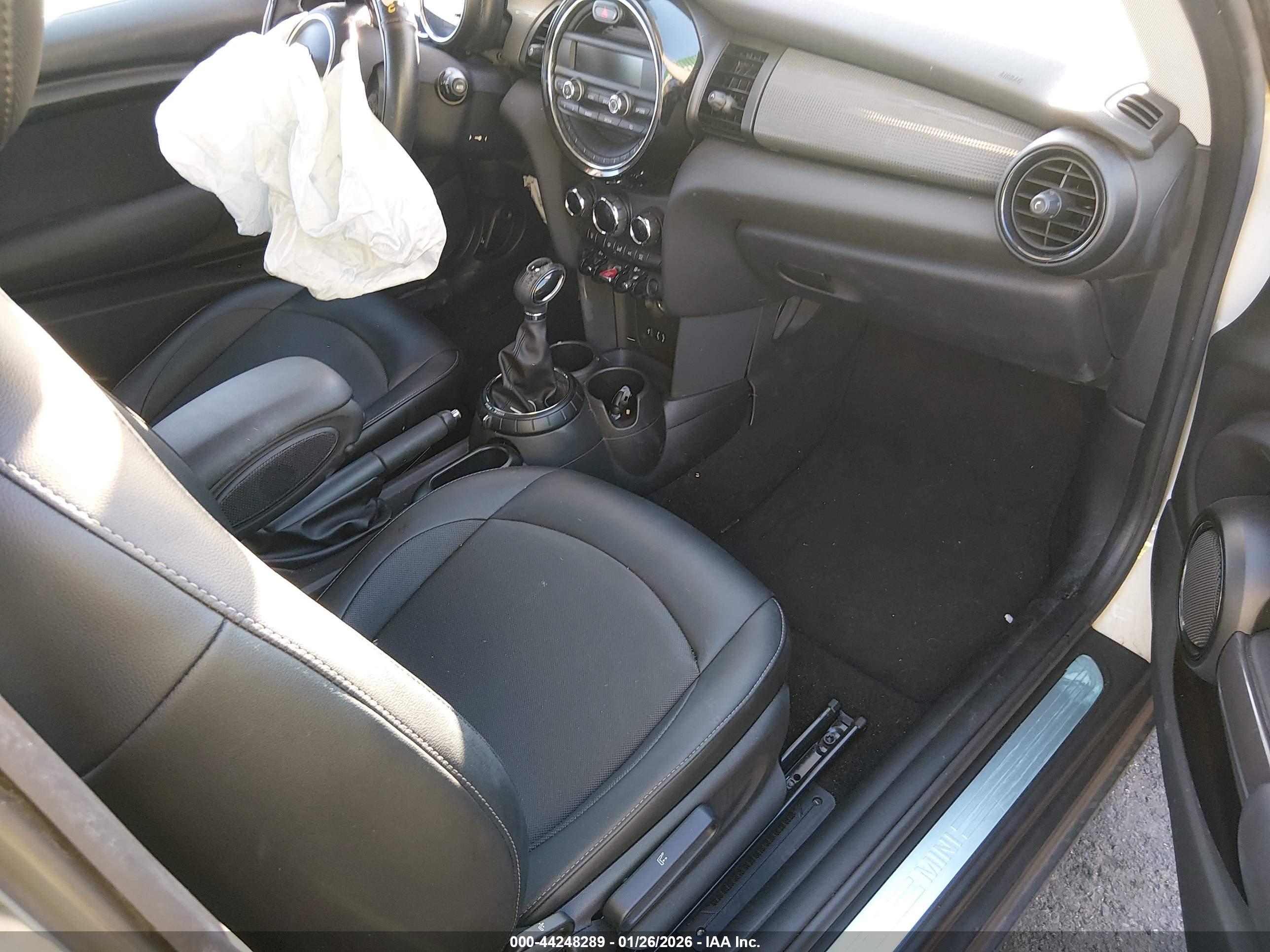 MINI HARDTOP image 5