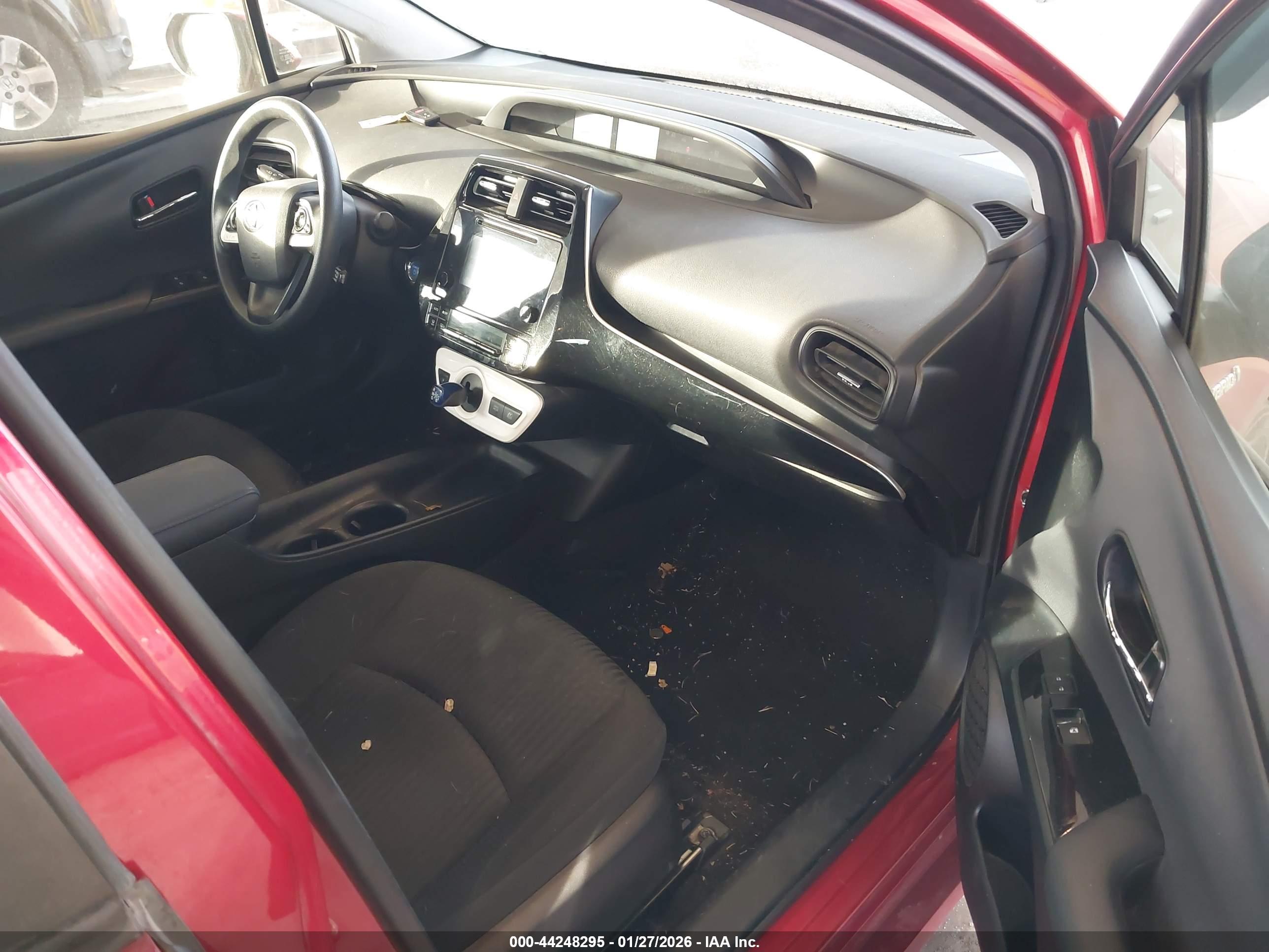 TOYOTA PRIUS image 5