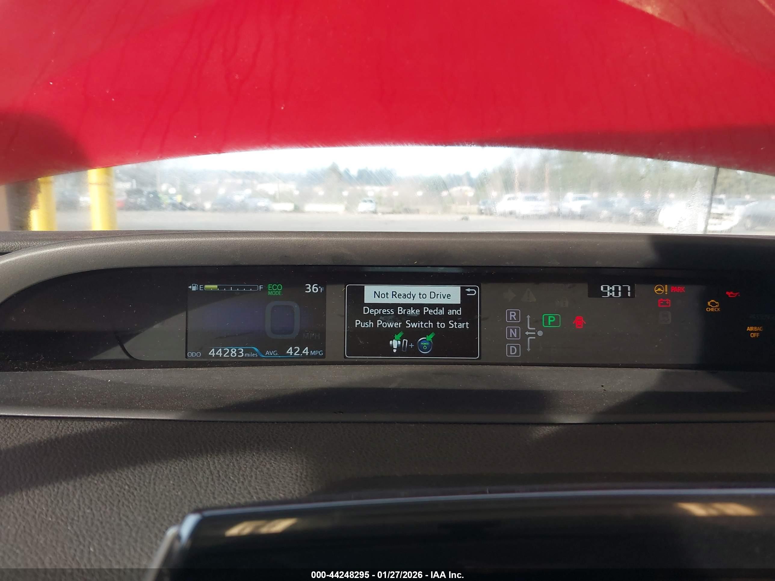TOYOTA PRIUS image 7