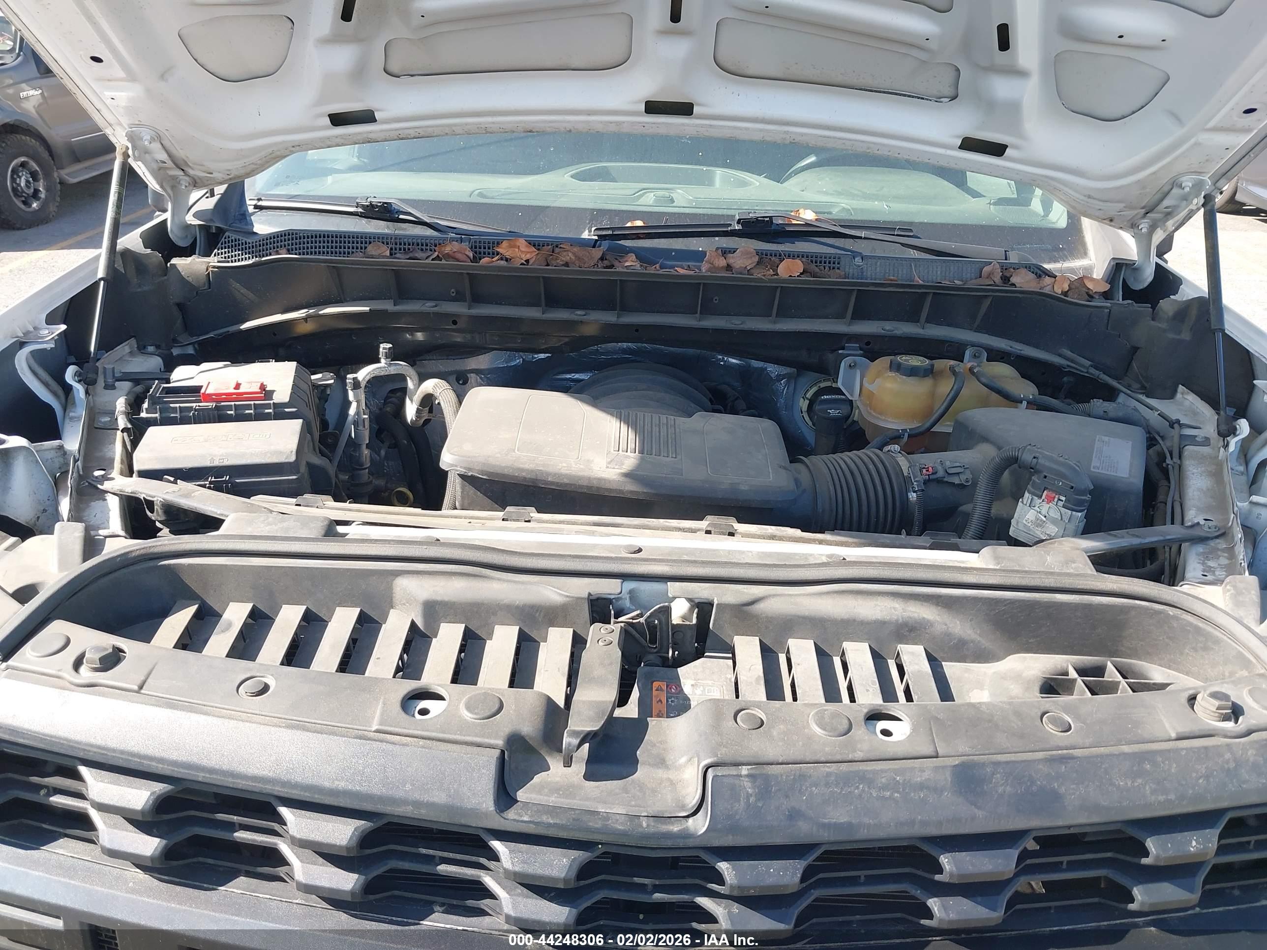 CHEVROLET SILVERADO image 10