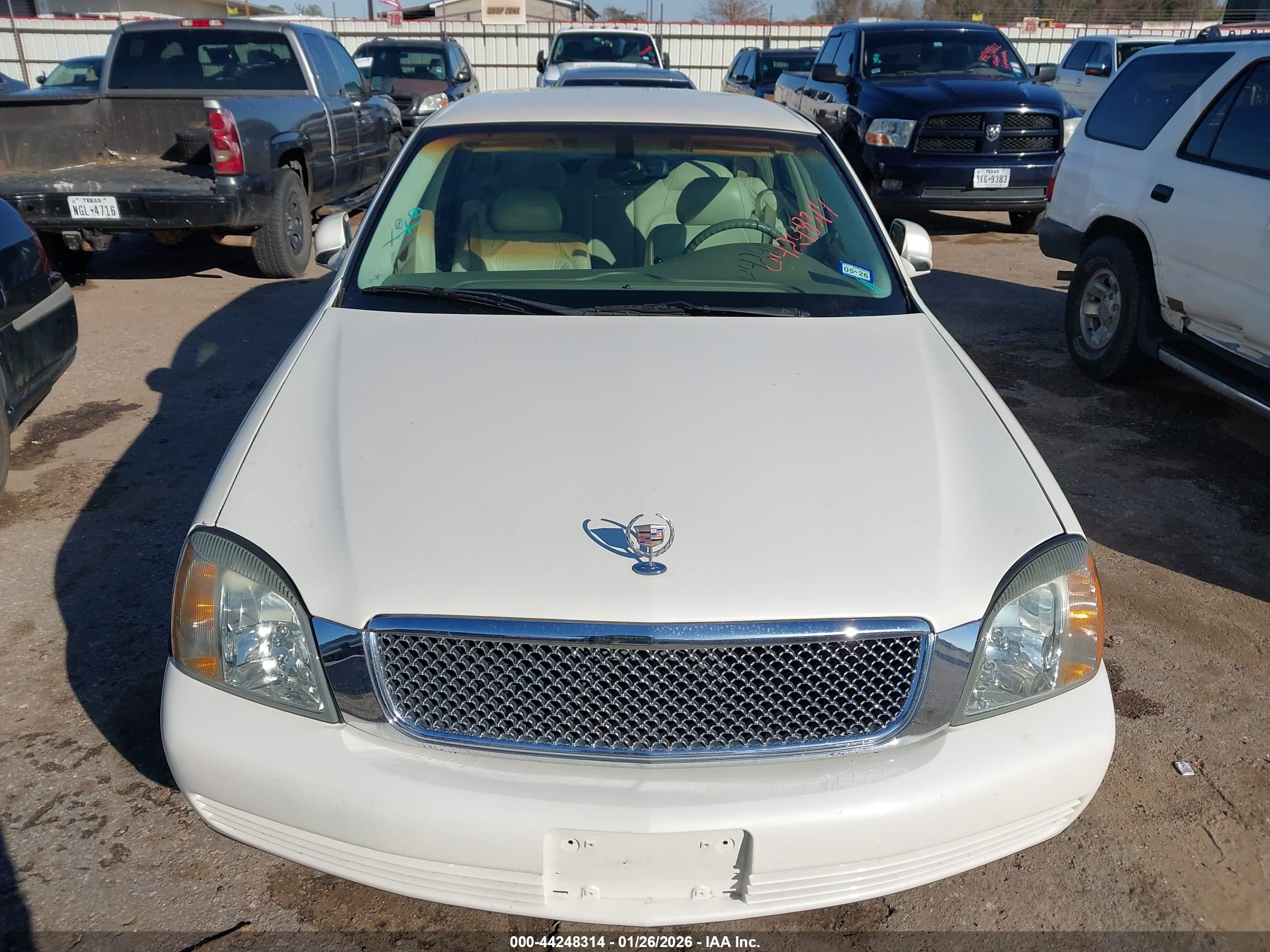 CADILLAC DEVILLE image 6