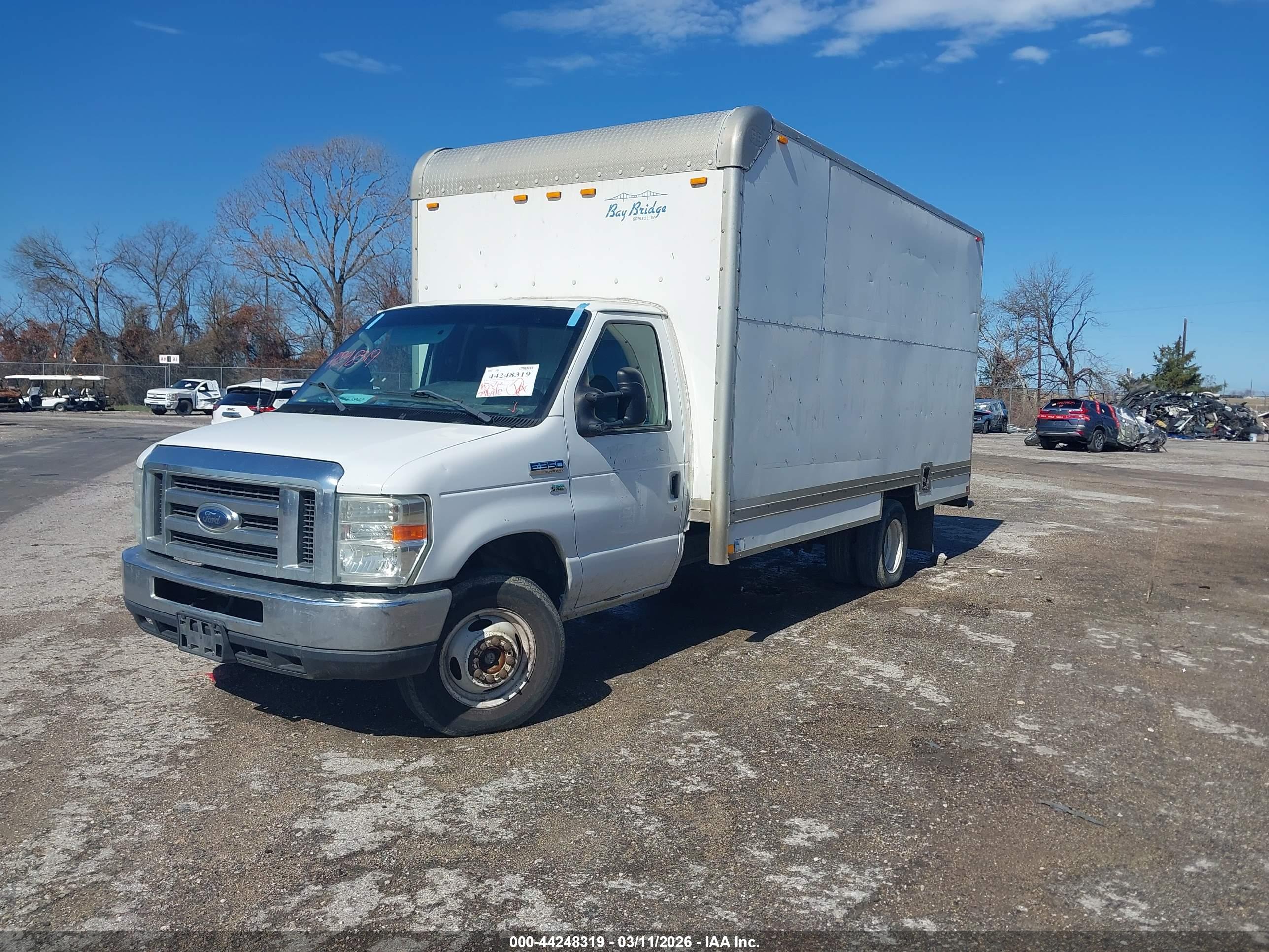 FORD E-350 image 2