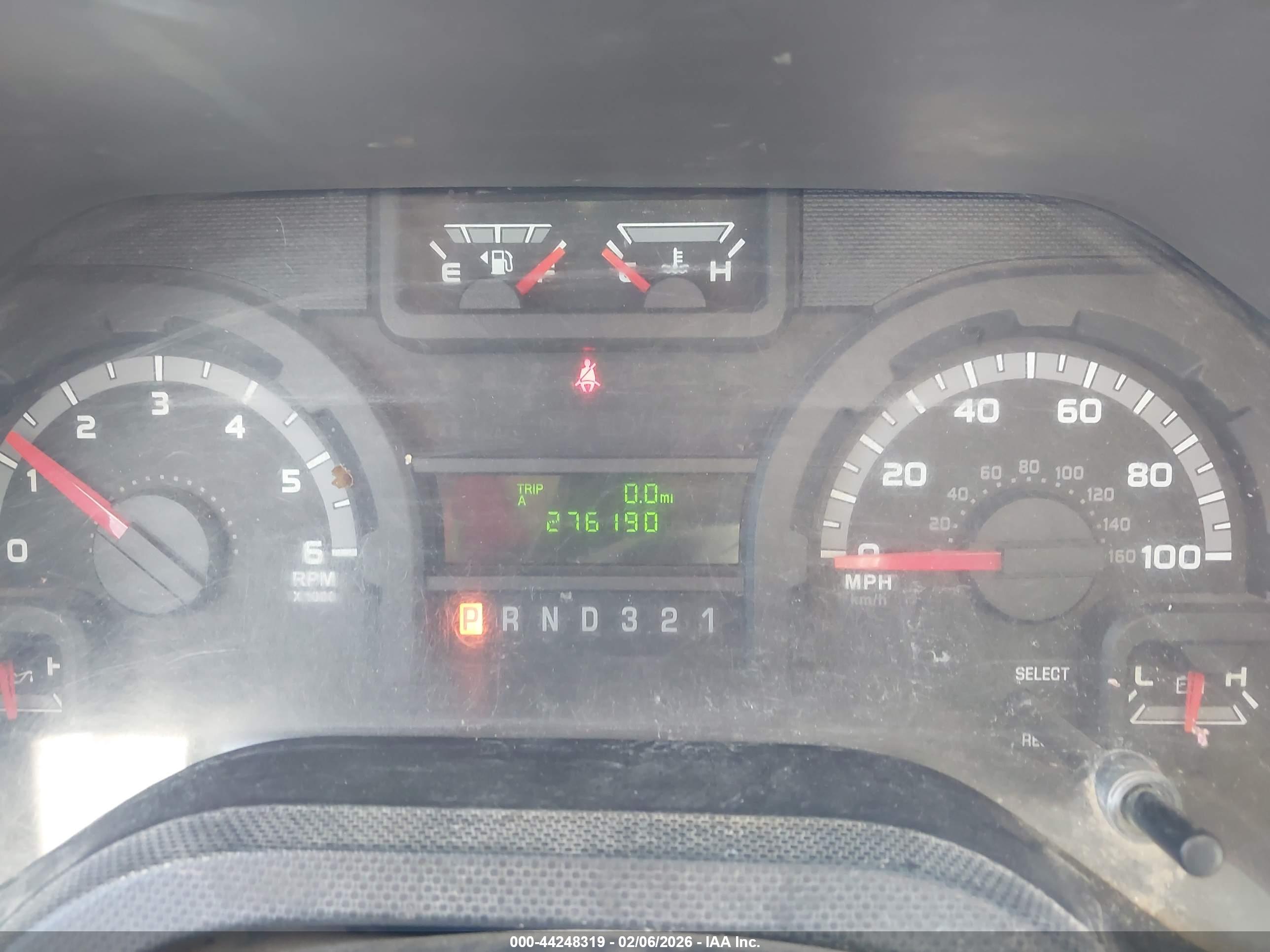 FORD E-350 image 6