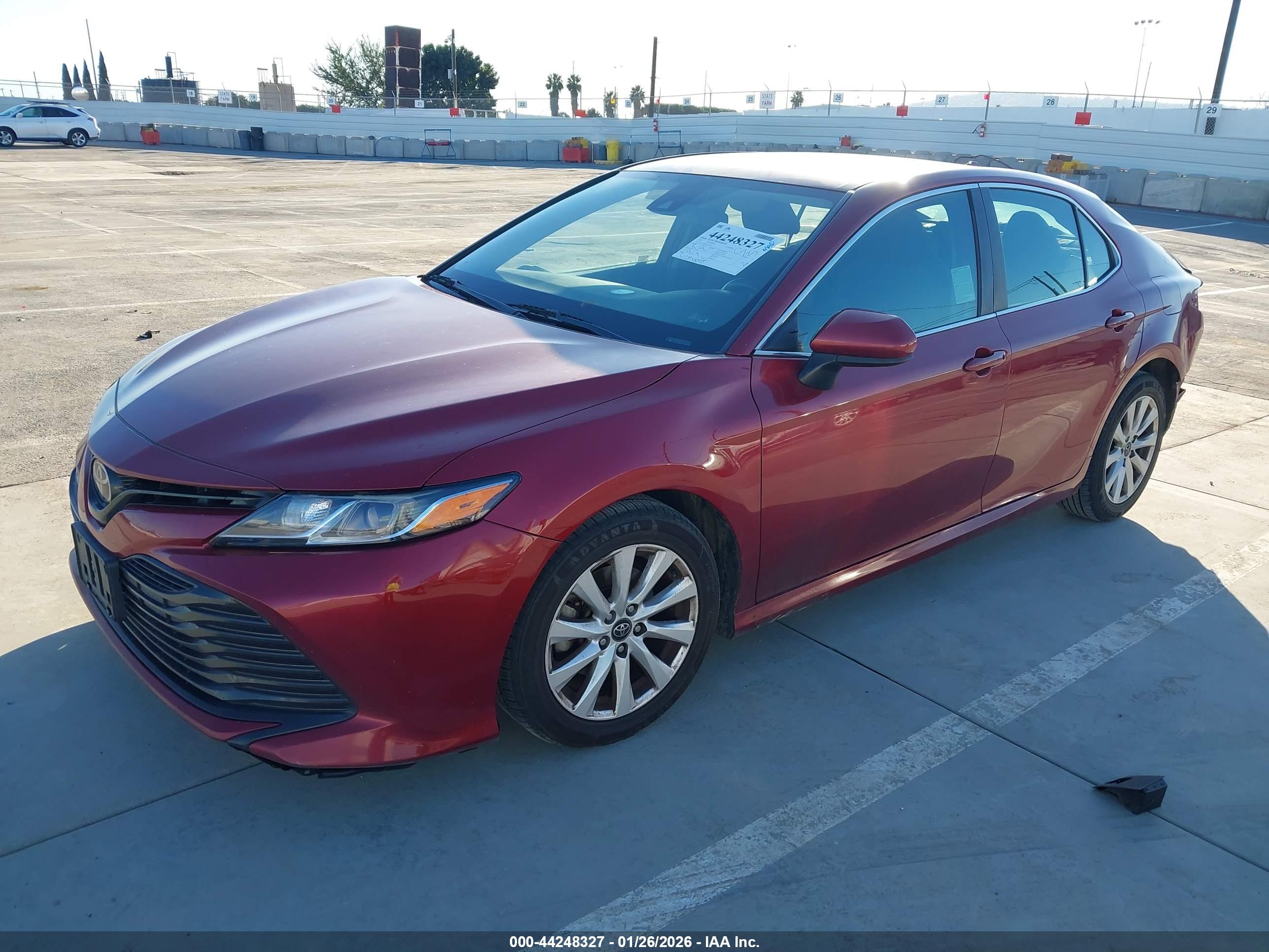 TOYOTA CAMRY image 2