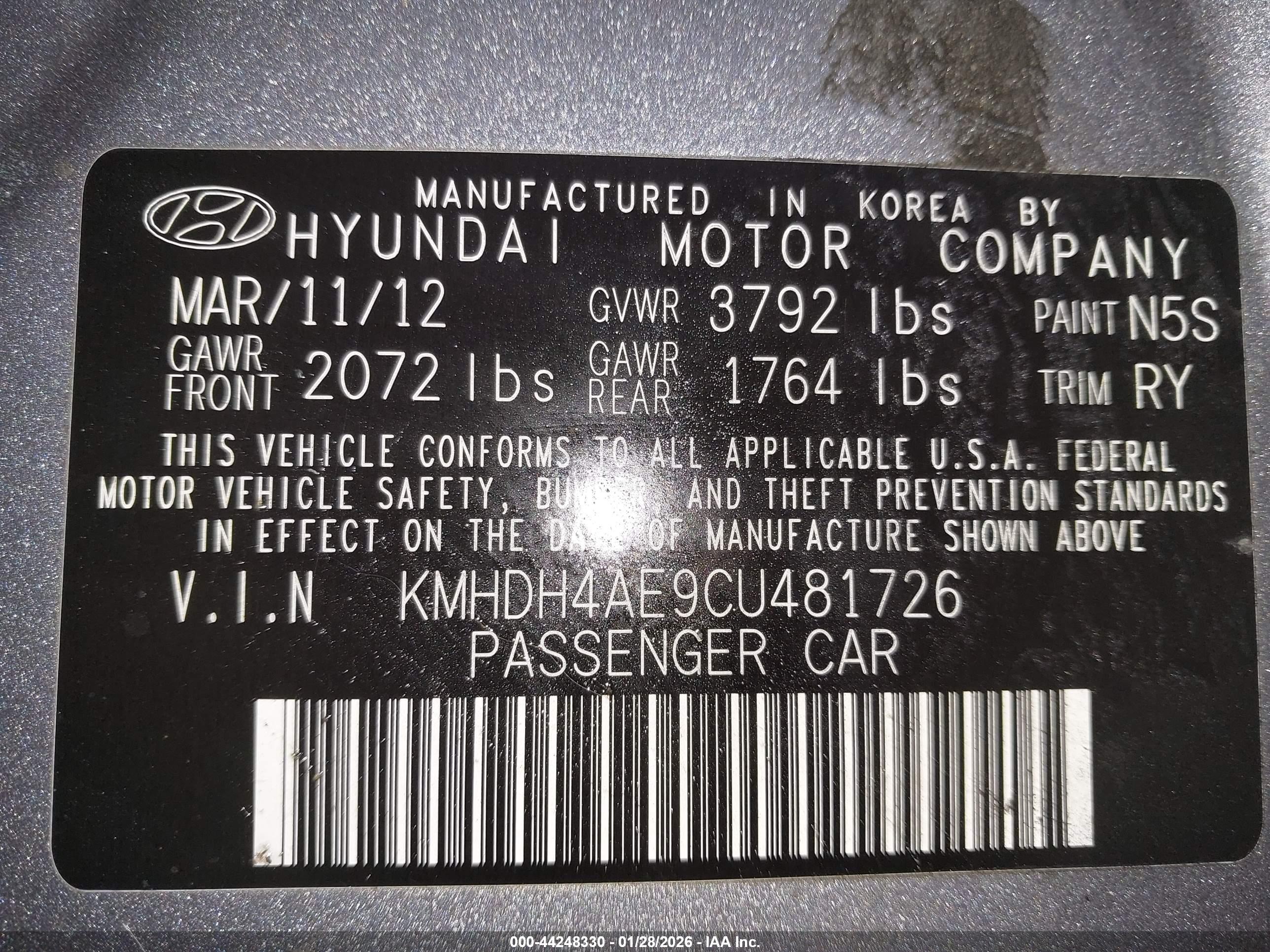 HYUNDAI ELANTRA image 9
