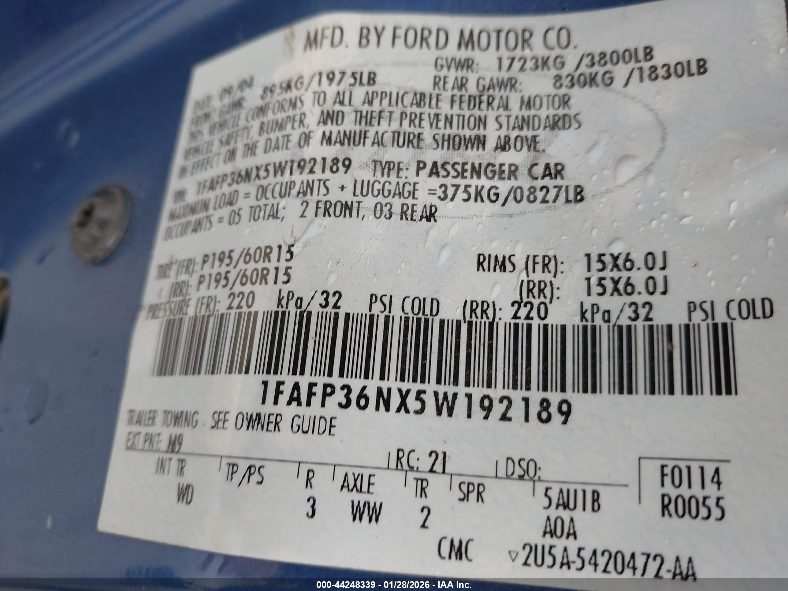 FORD FOCUS image 9