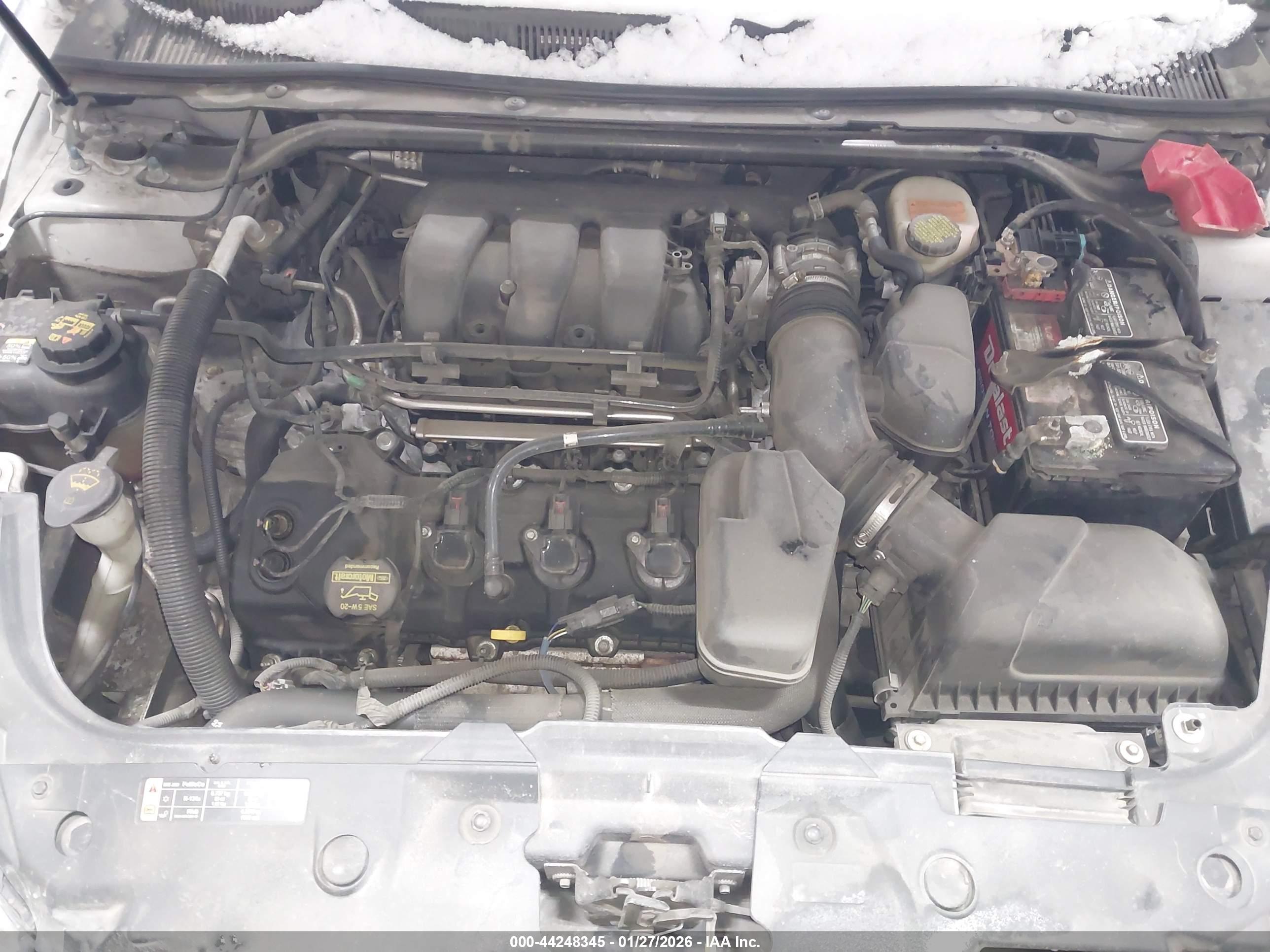 FORD TAURUS image 10