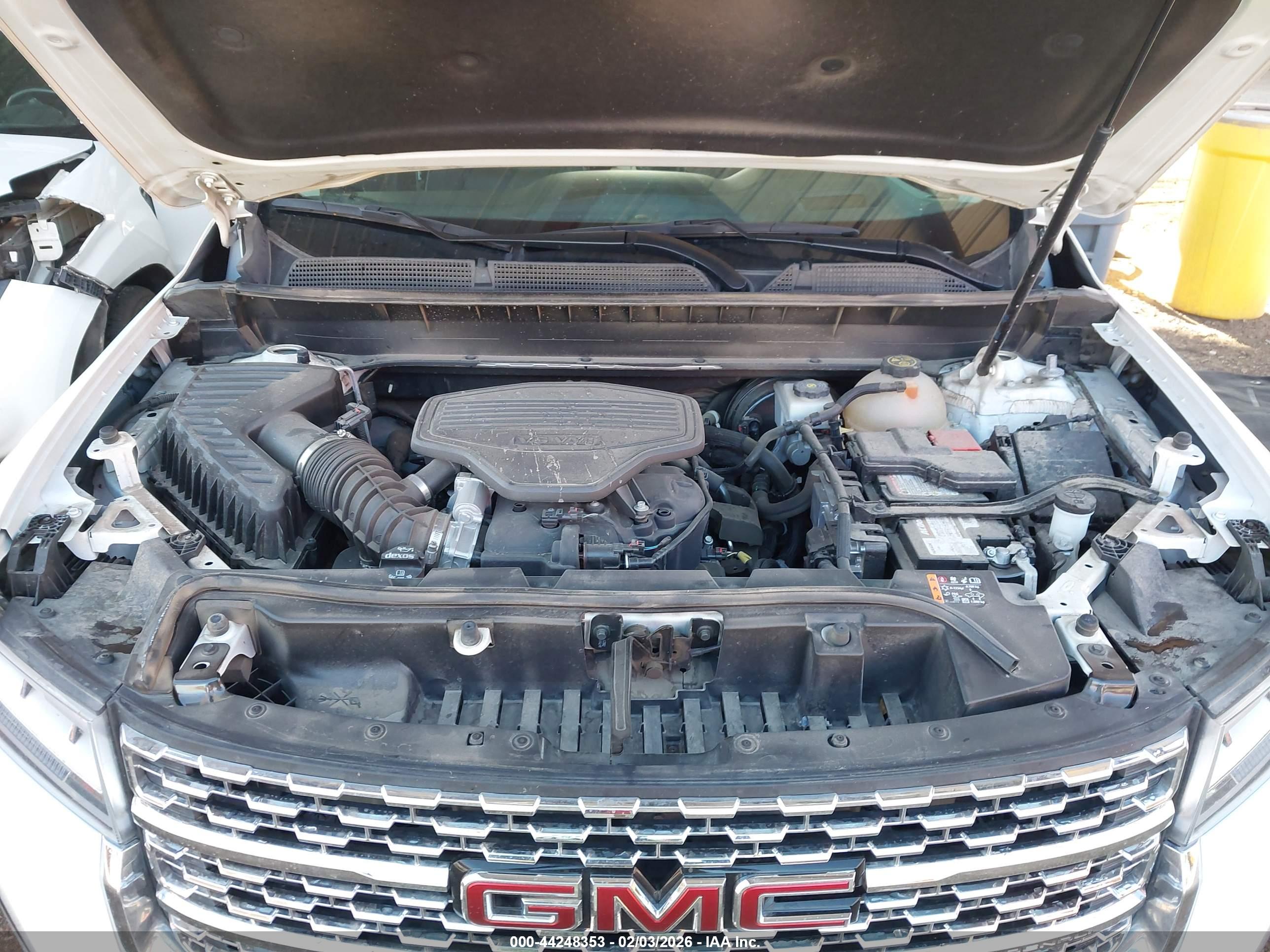 GMC ACADIA image 10