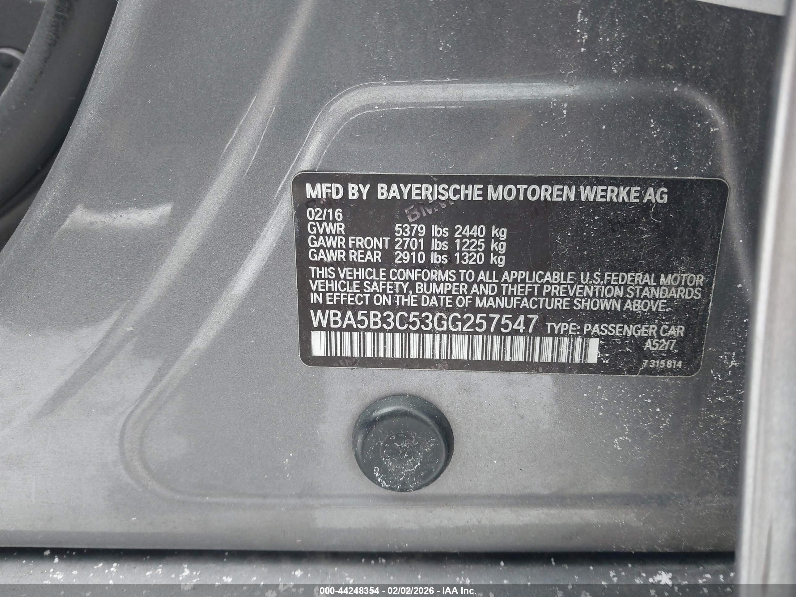 BMW 535I image 9