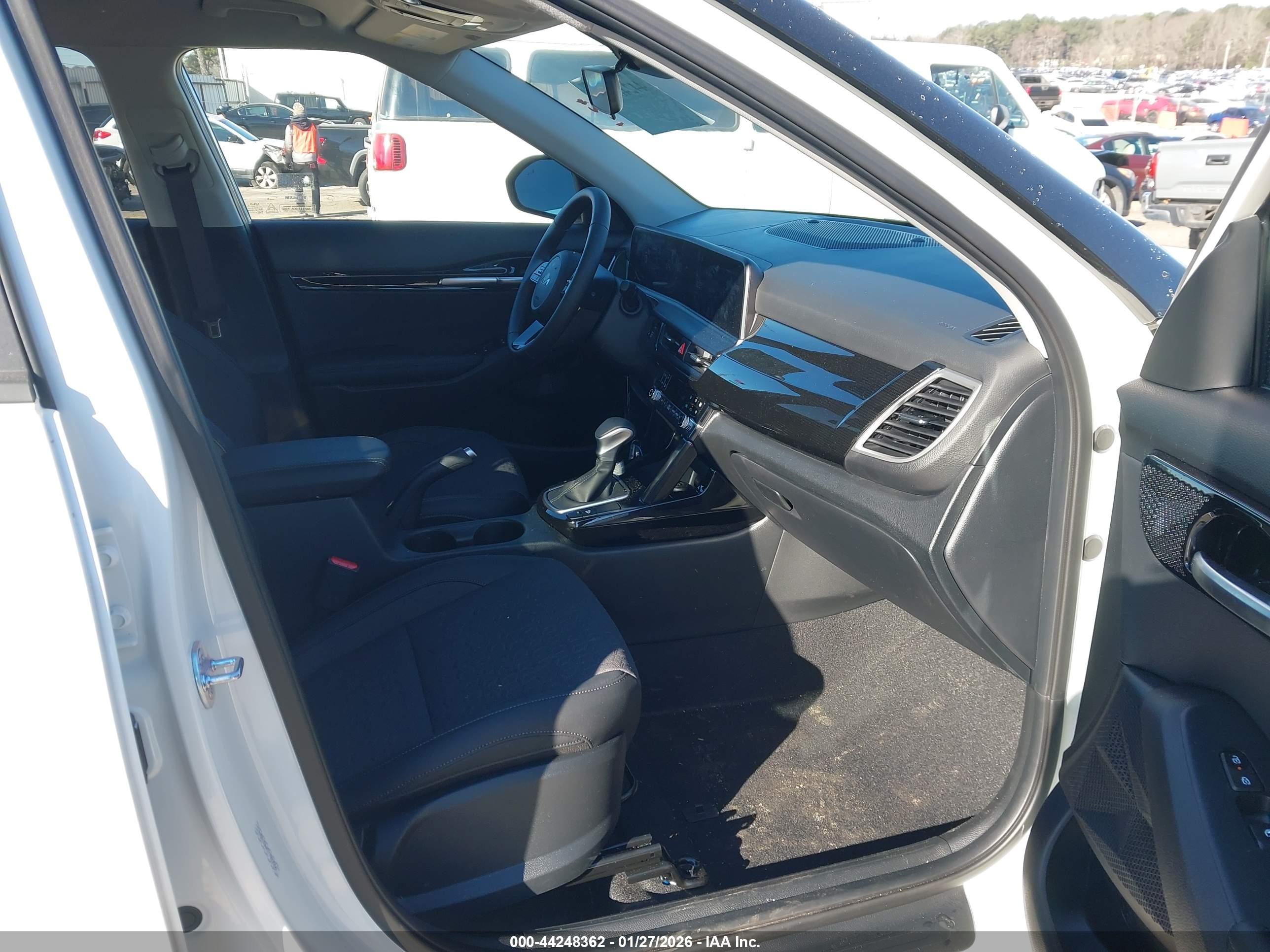 KIA SELTOS image 5