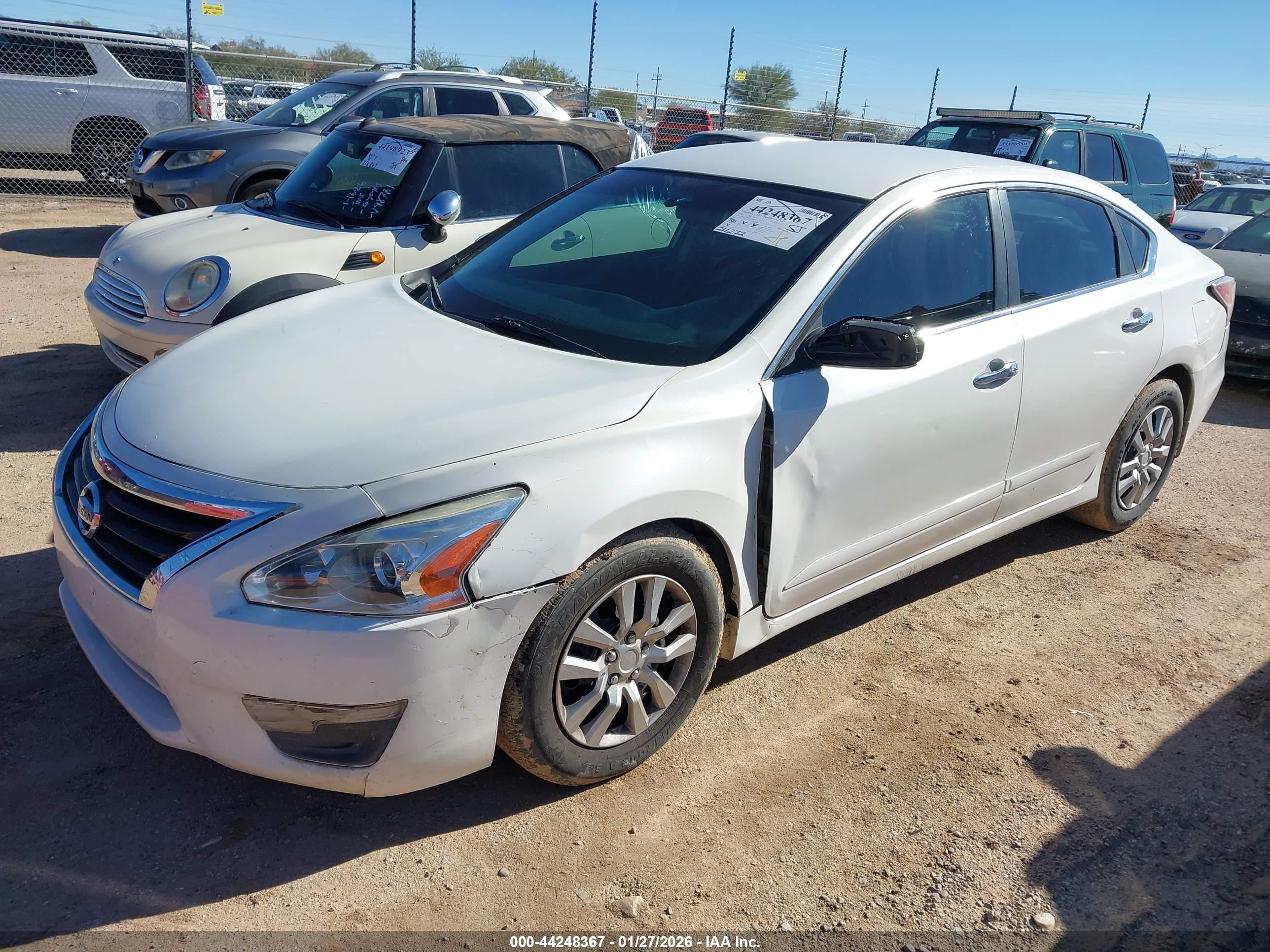 NISSAN ALTIMA image 2