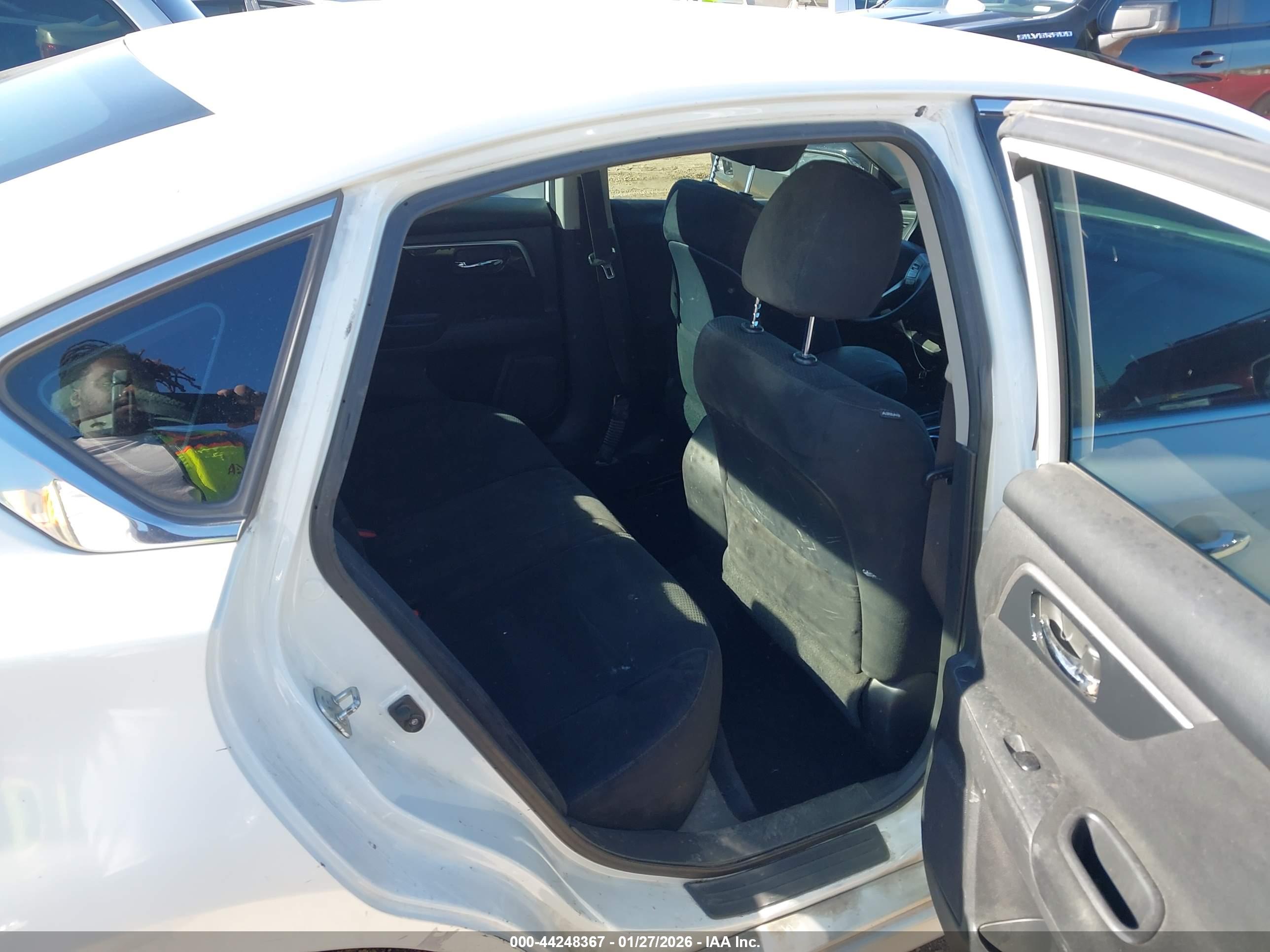 NISSAN ALTIMA image 8