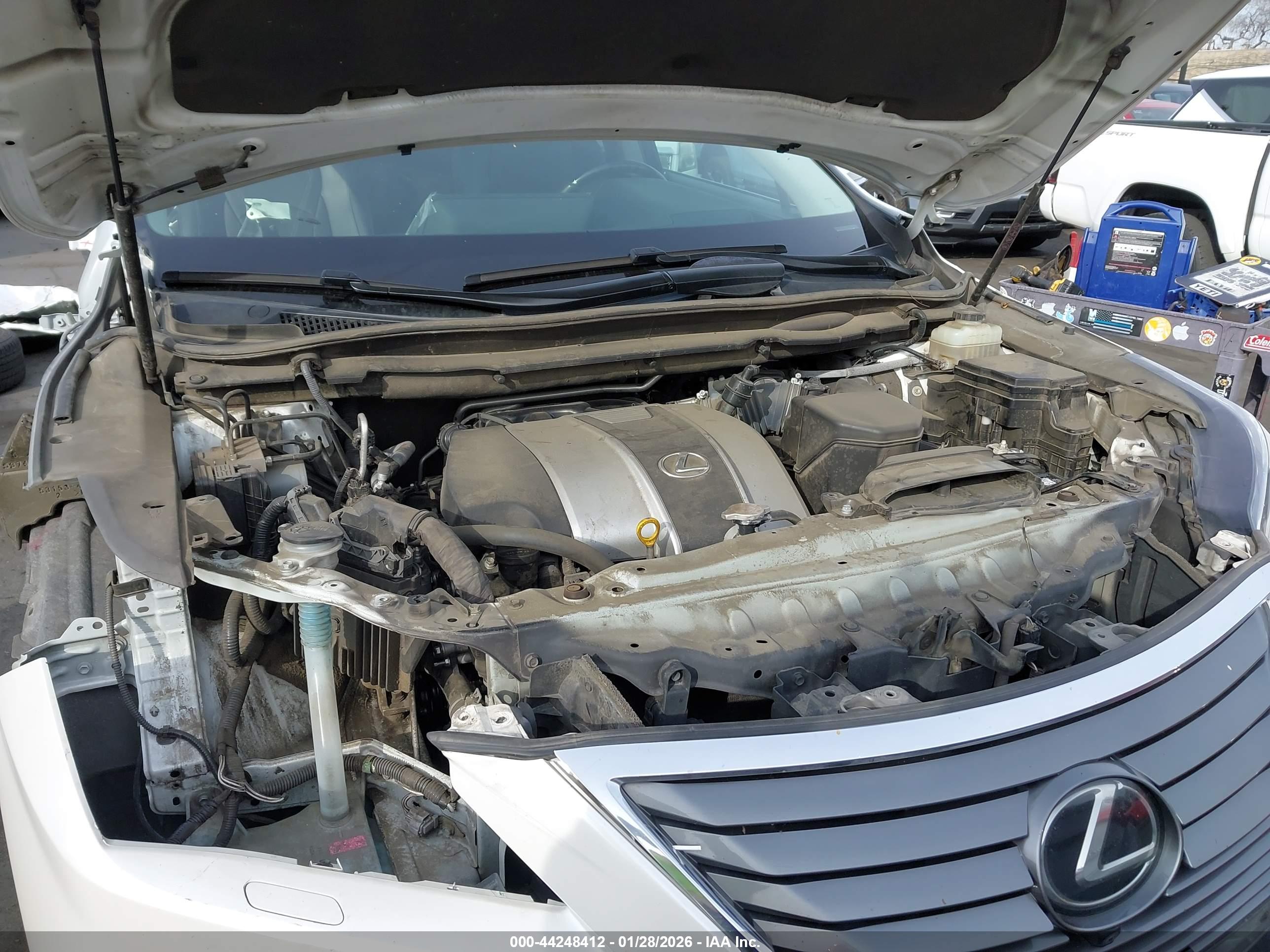LEXUS RX image 10