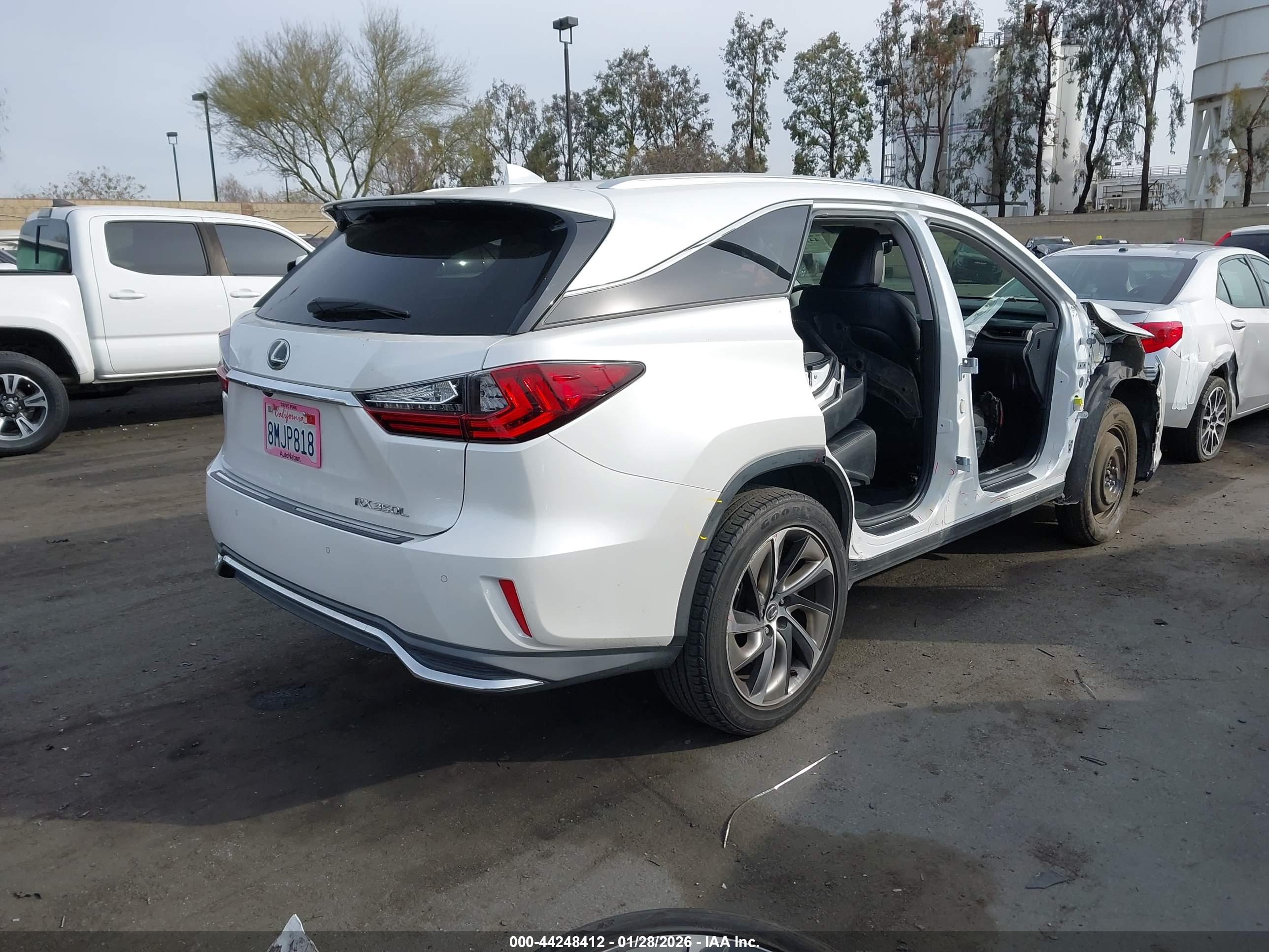 LEXUS RX image 4