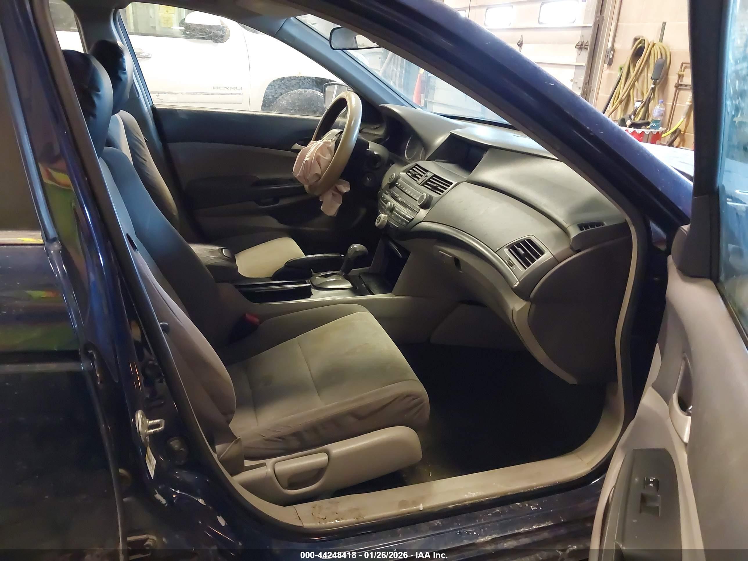 HONDA ACCORD image 5