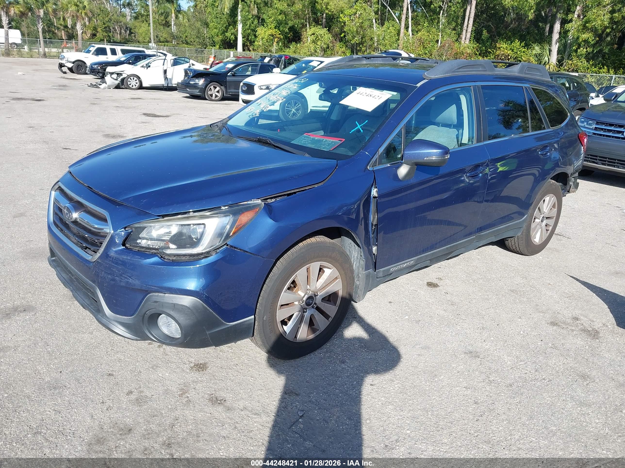 SUBARU OUTBACK image 2