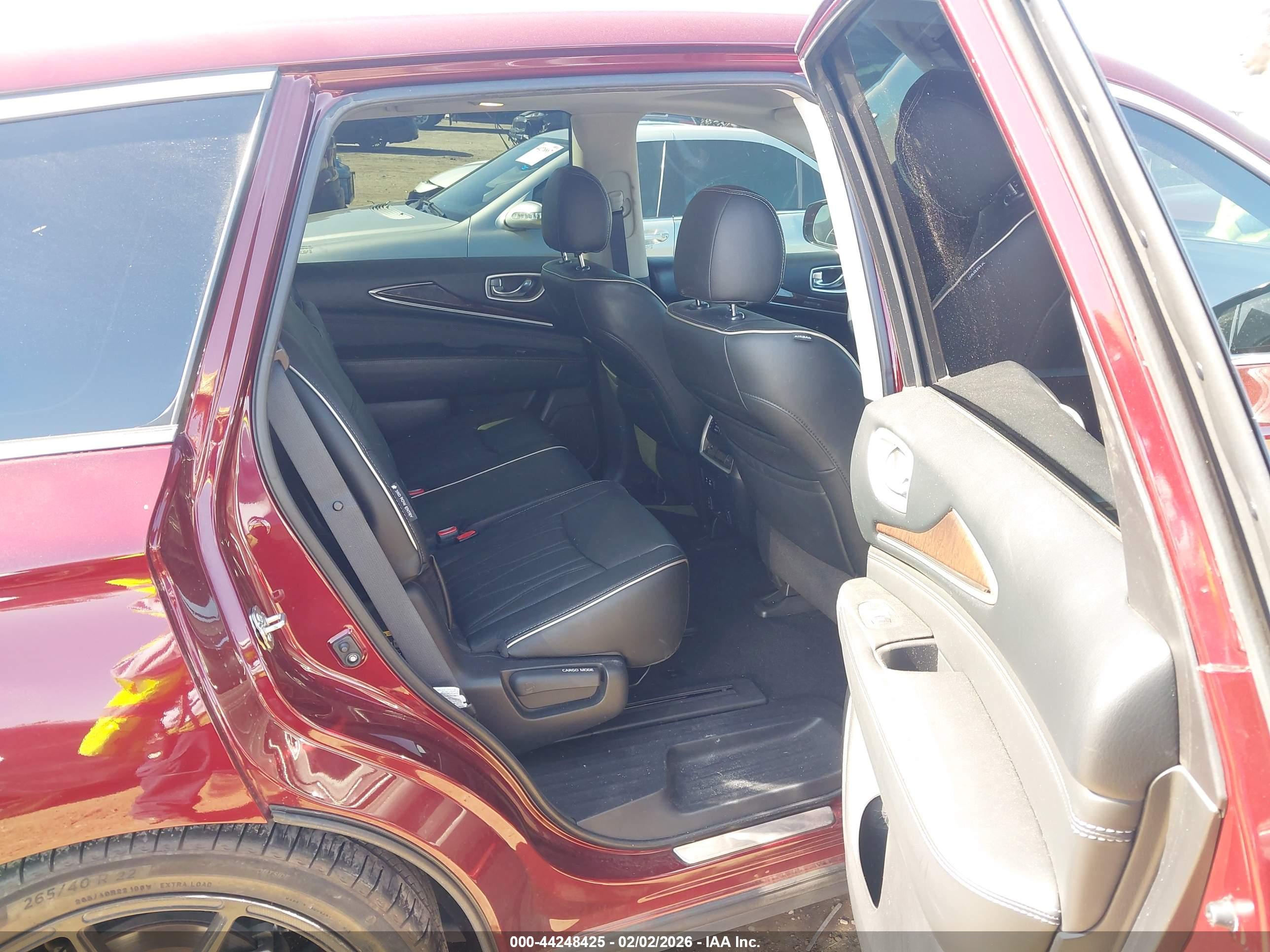 INFINITI QX60 image 8