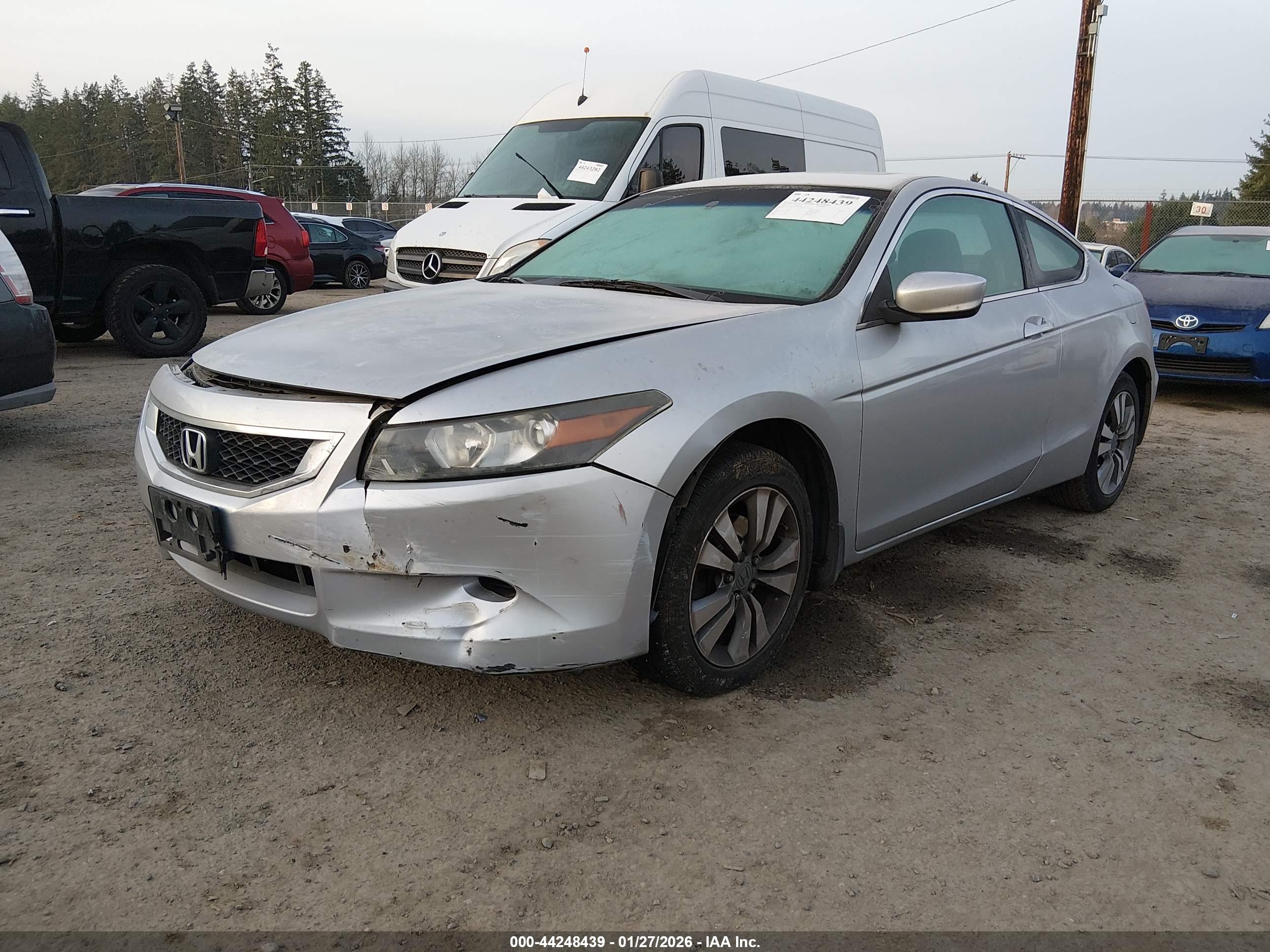 HONDA ACCORD image 2