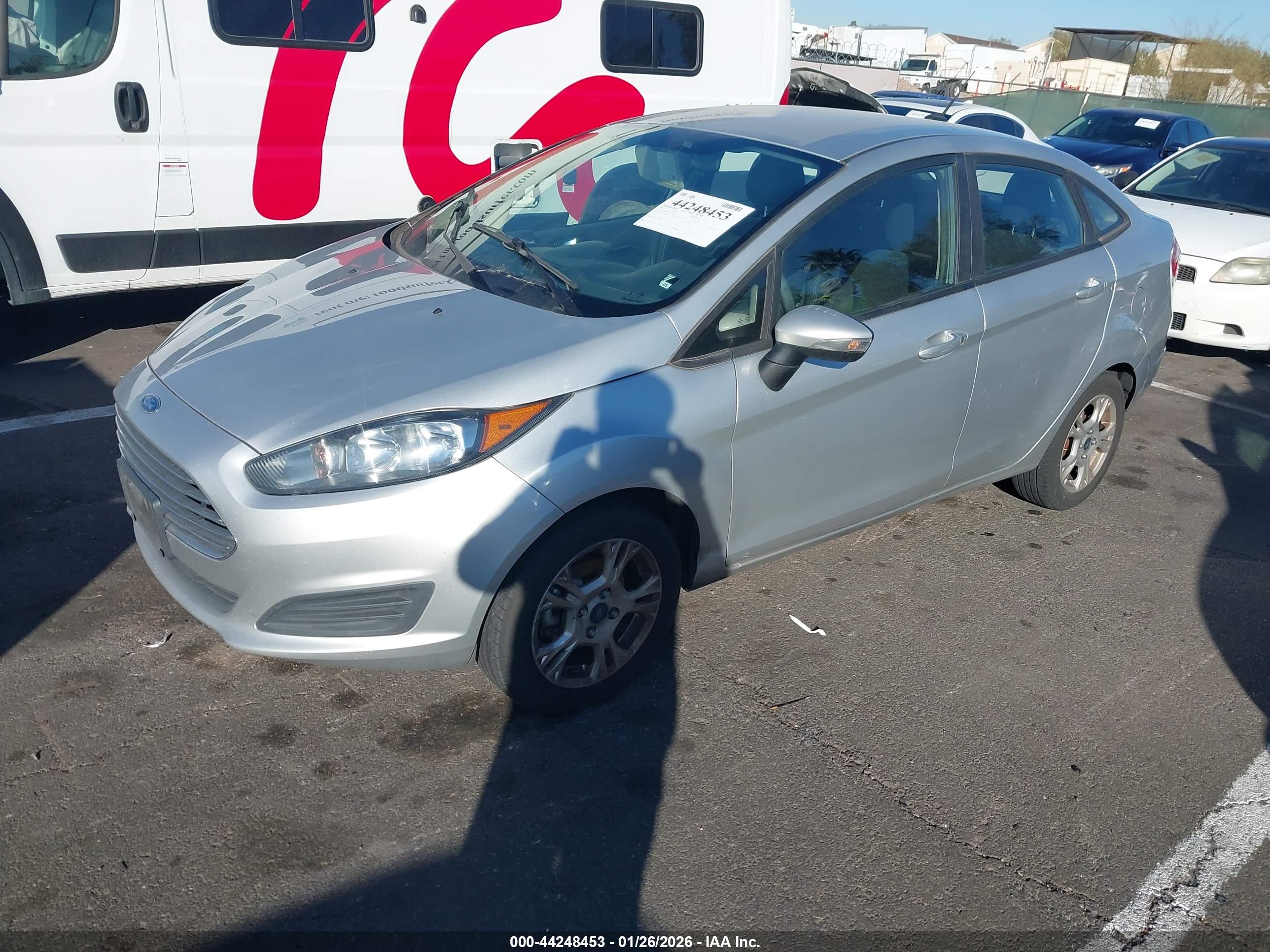 FORD FIESTA image 2