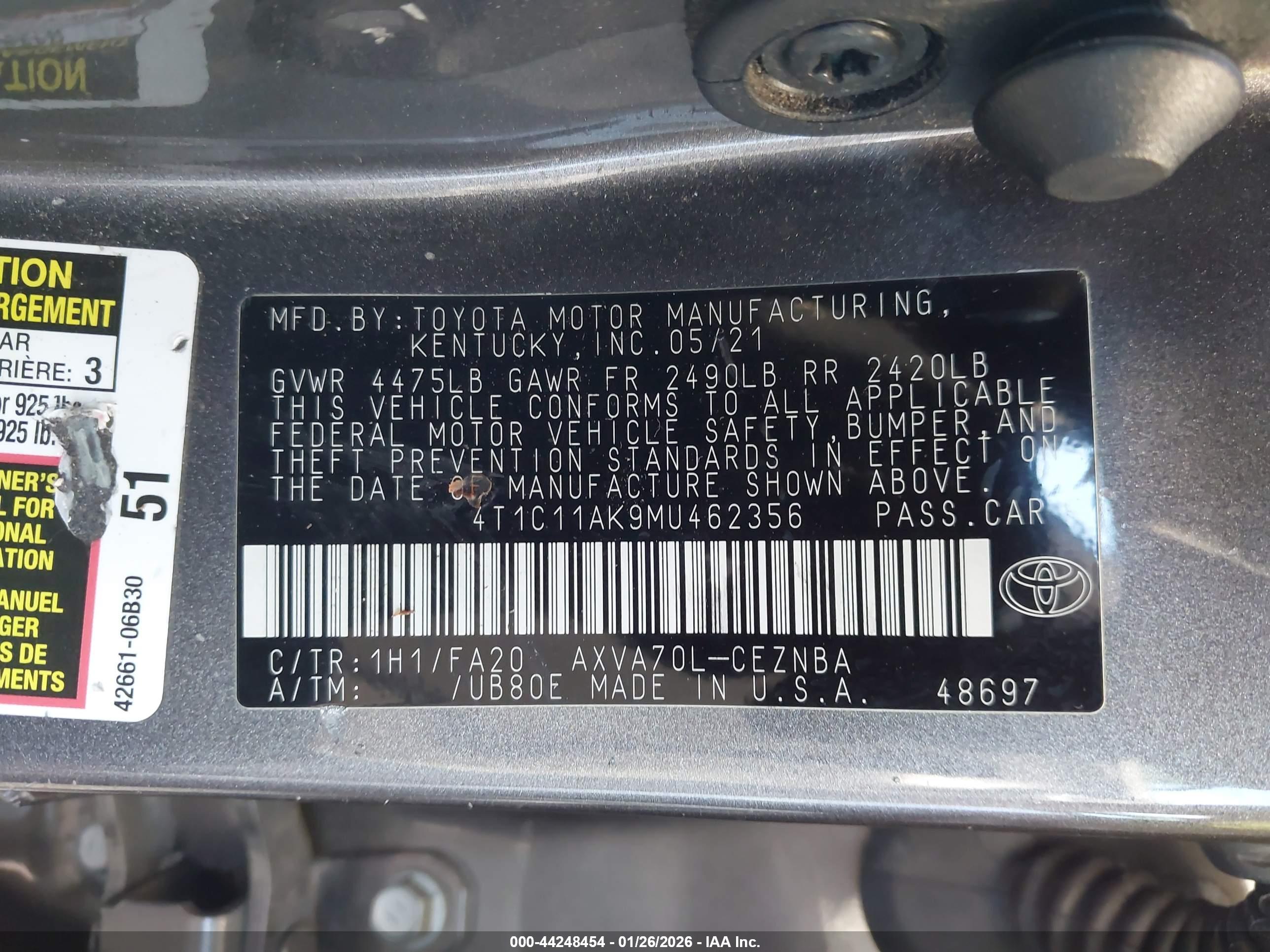 TOYOTA CAMRY image 9