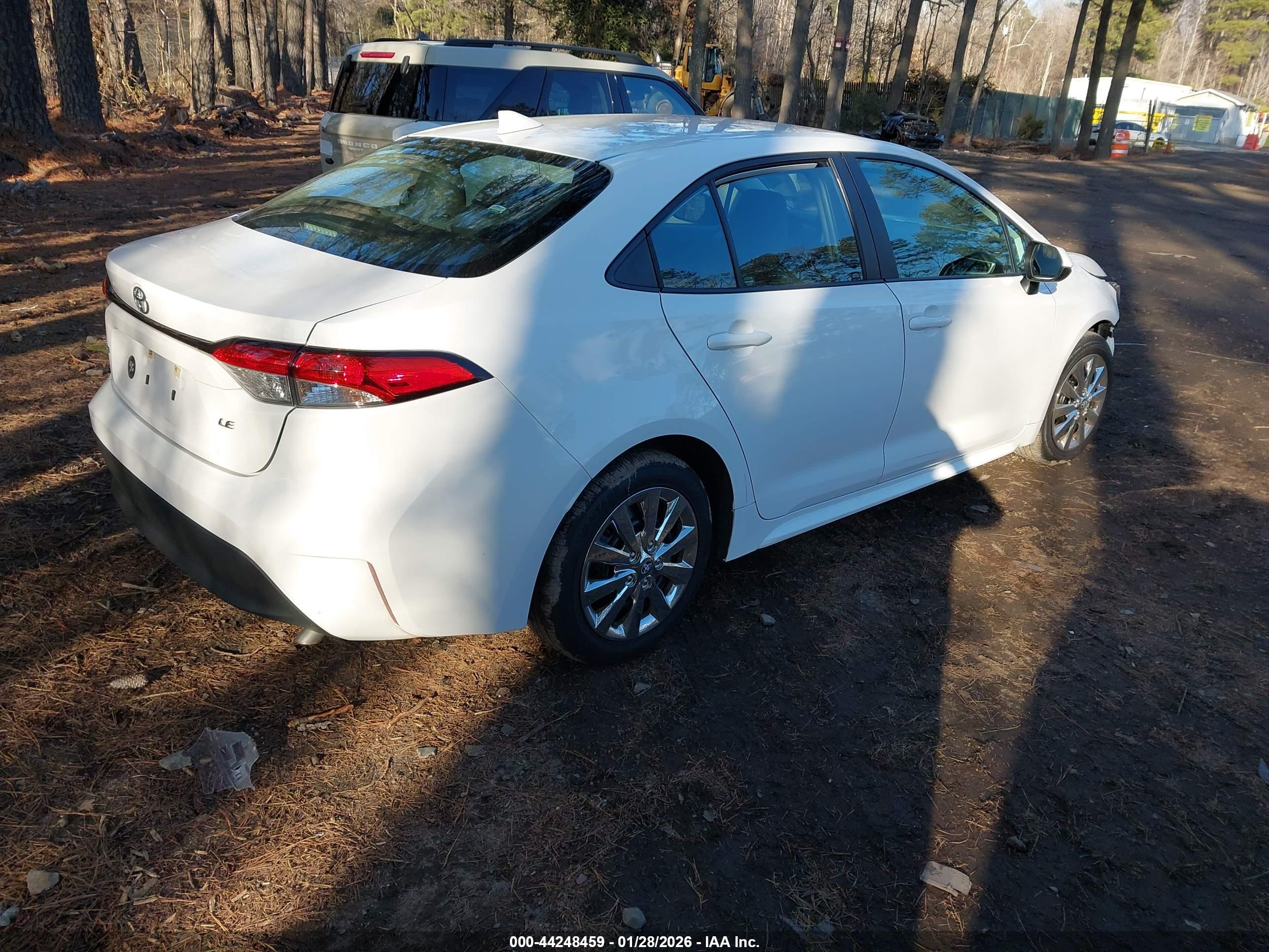 TOYOTA COROLLA image 4