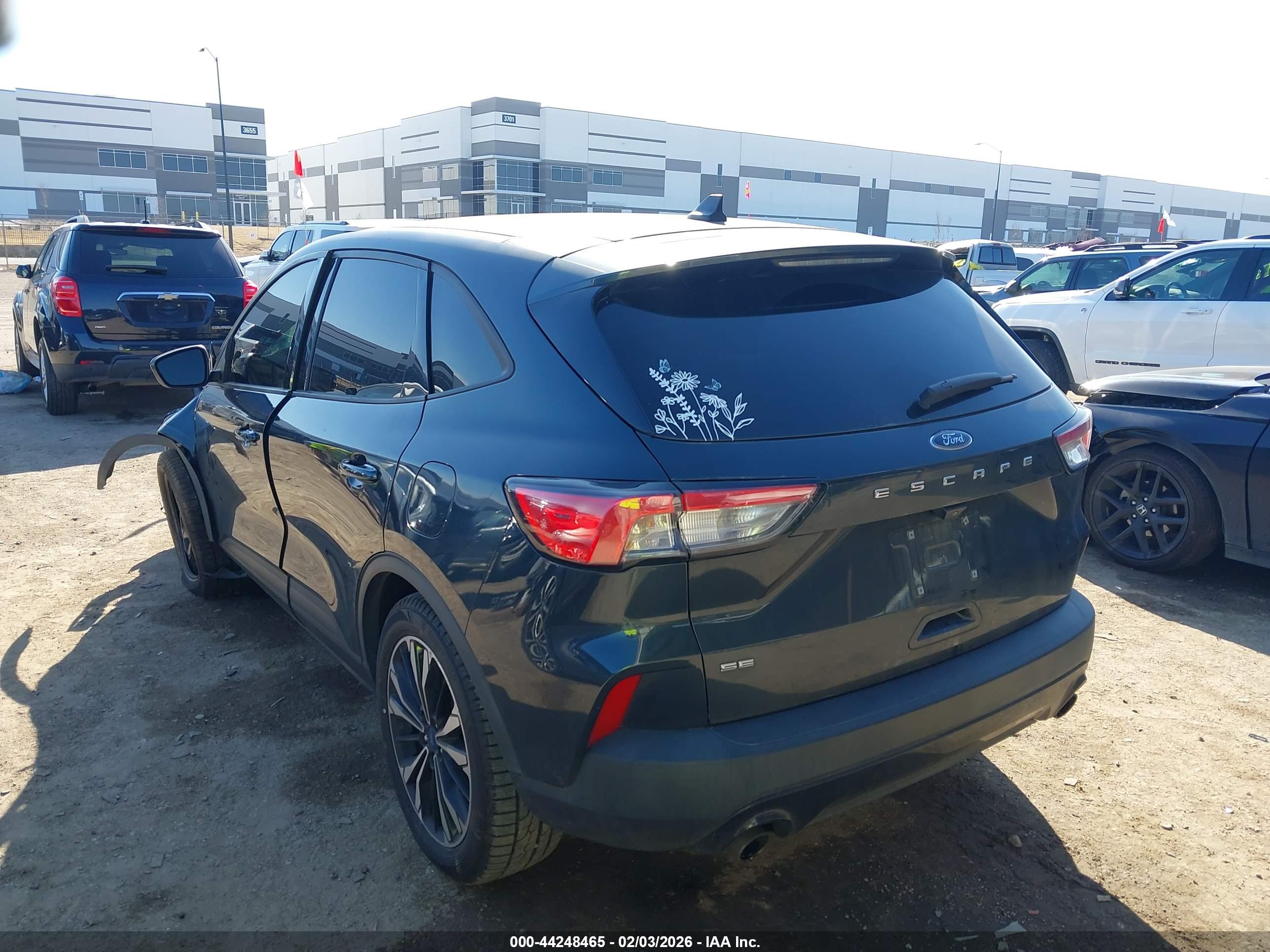 FORD ESCAPE image 3