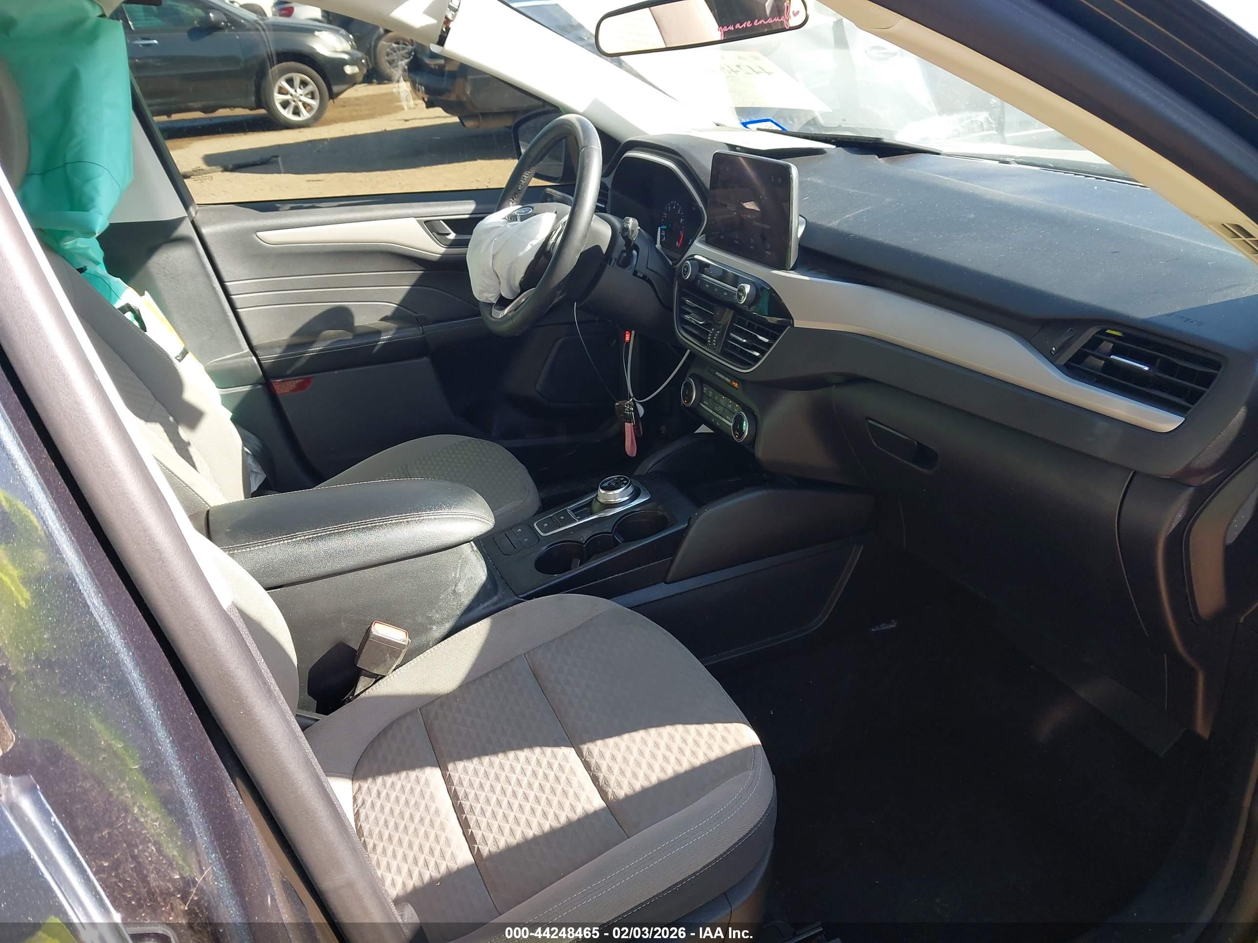FORD ESCAPE image 5