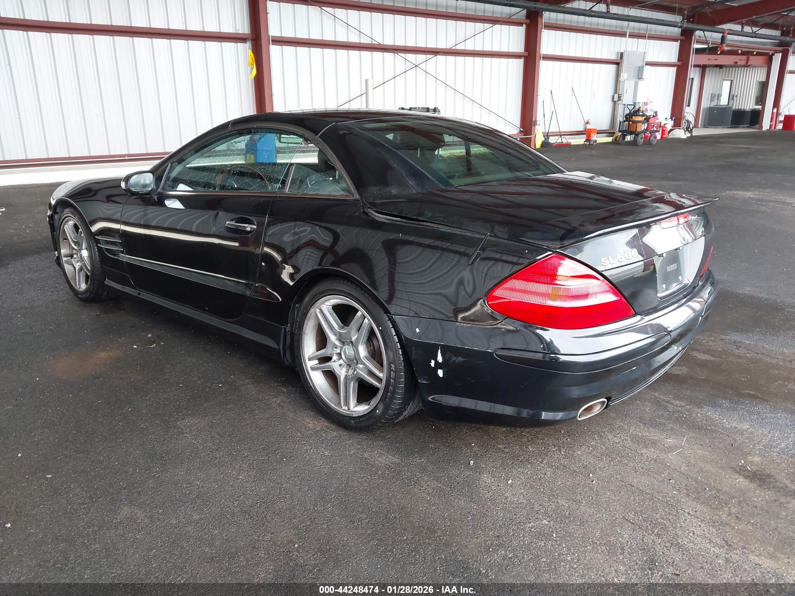 MERCEDES-BENZ SL image 3