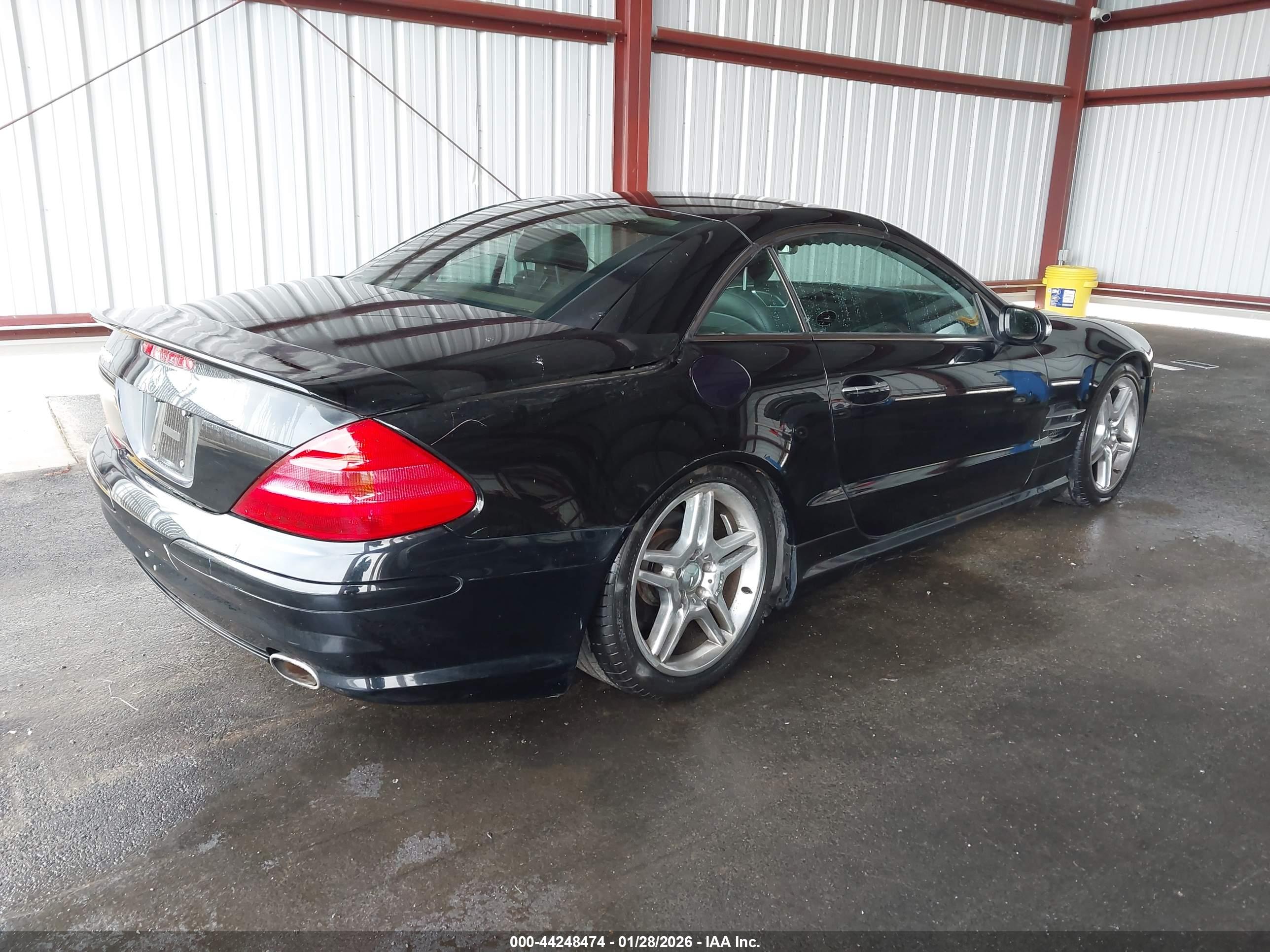 MERCEDES-BENZ SL image 4