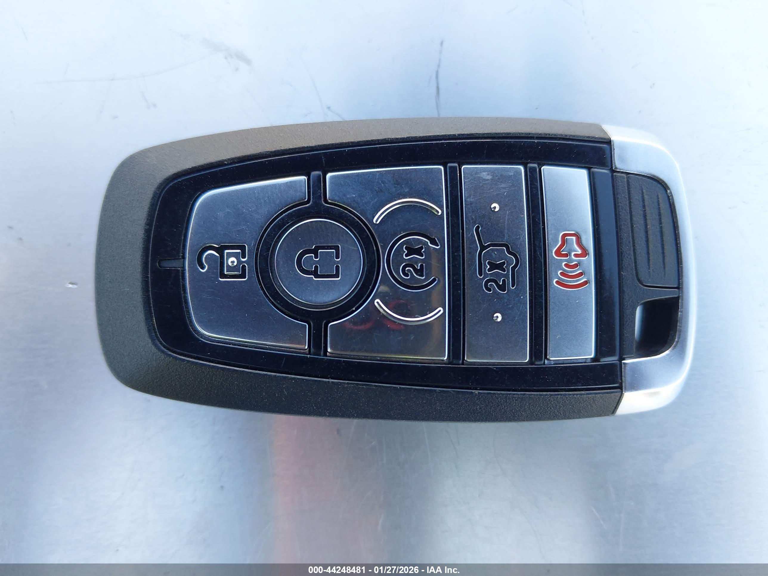 FORD EXPLORER image 11