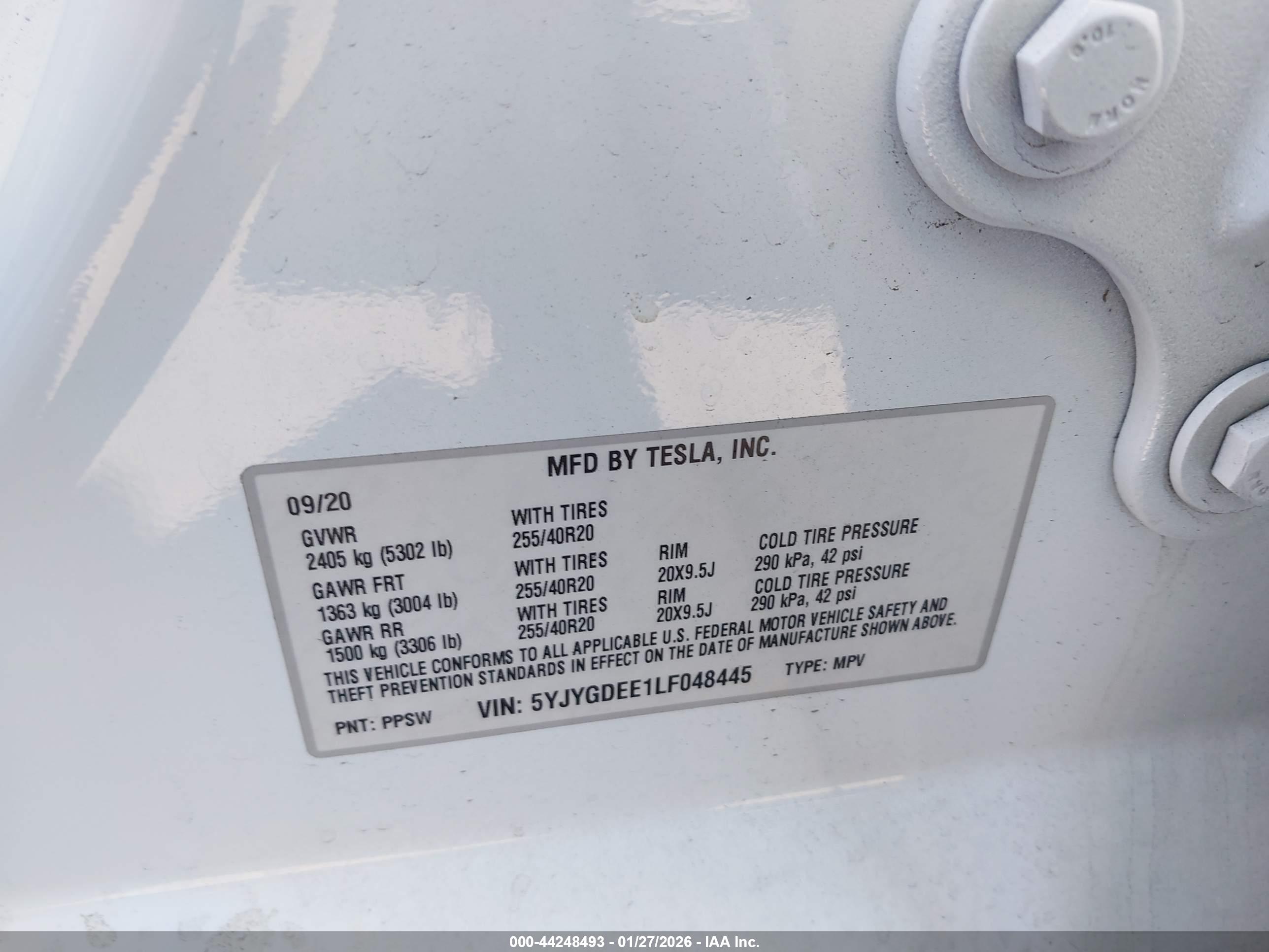 TESLA MODEL image 9