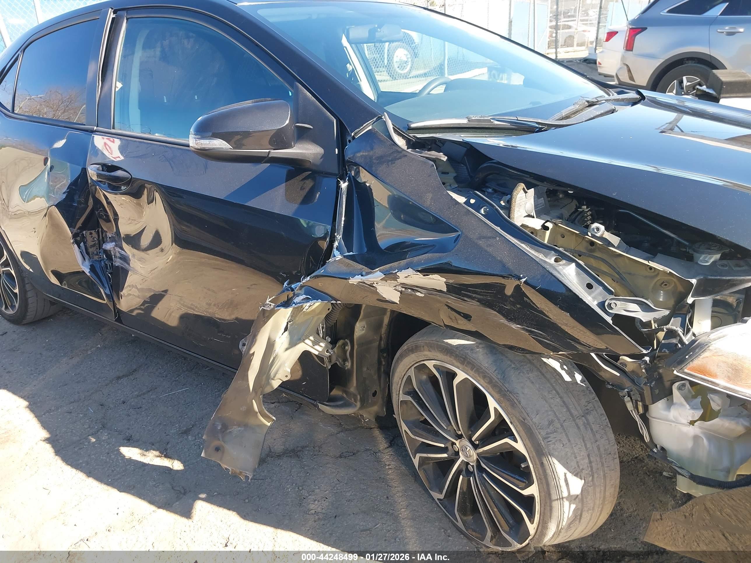 TOYOTA COROLLA image 6