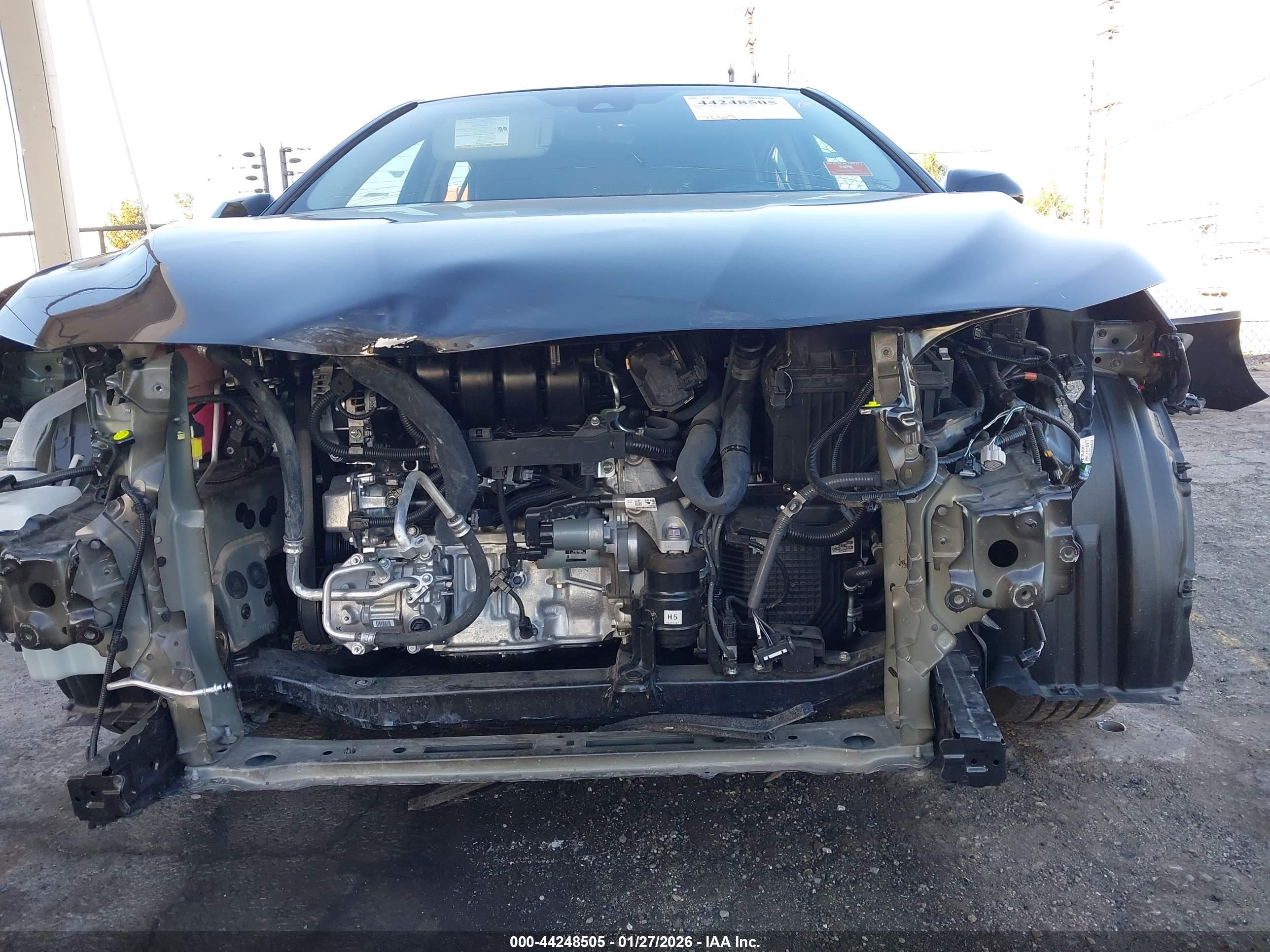TOYOTA CAMRY image 6