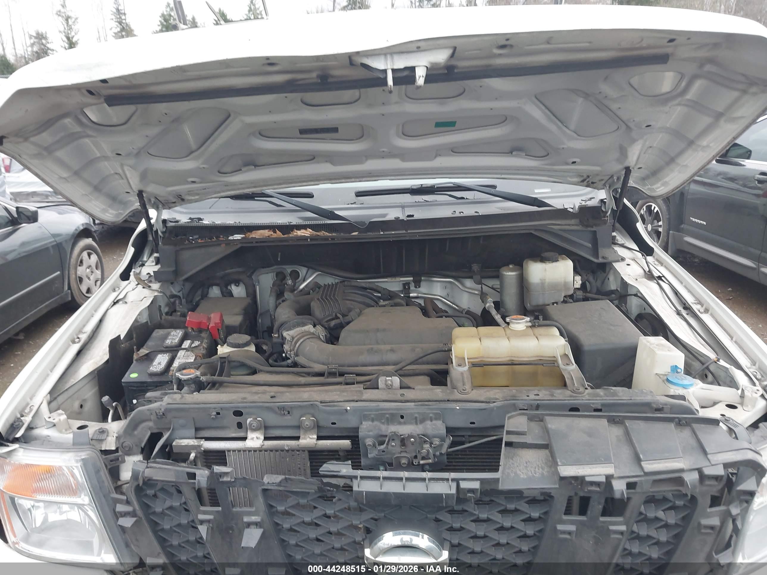 NISSAN NV image 10