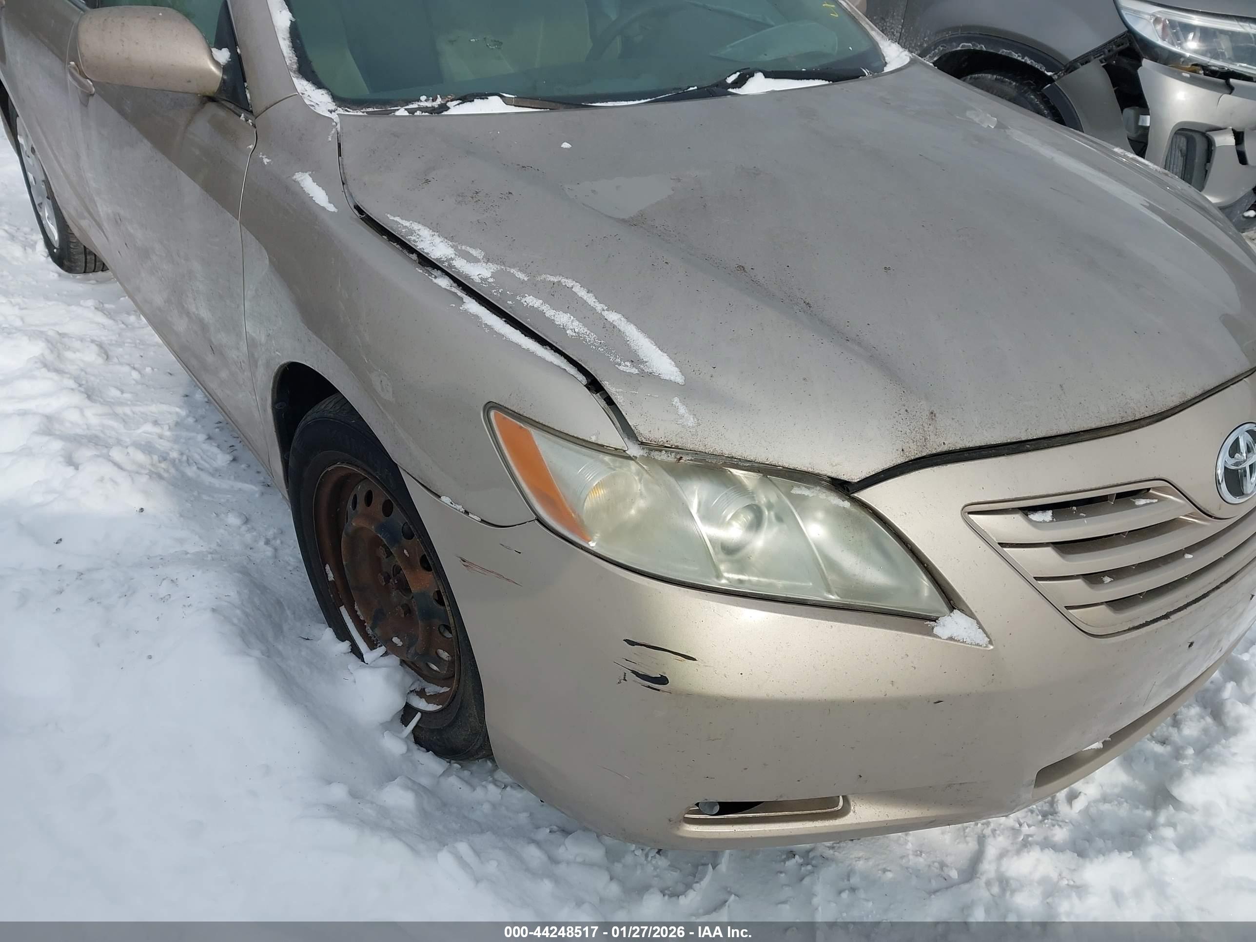 TOYOTA CAMRY image 6