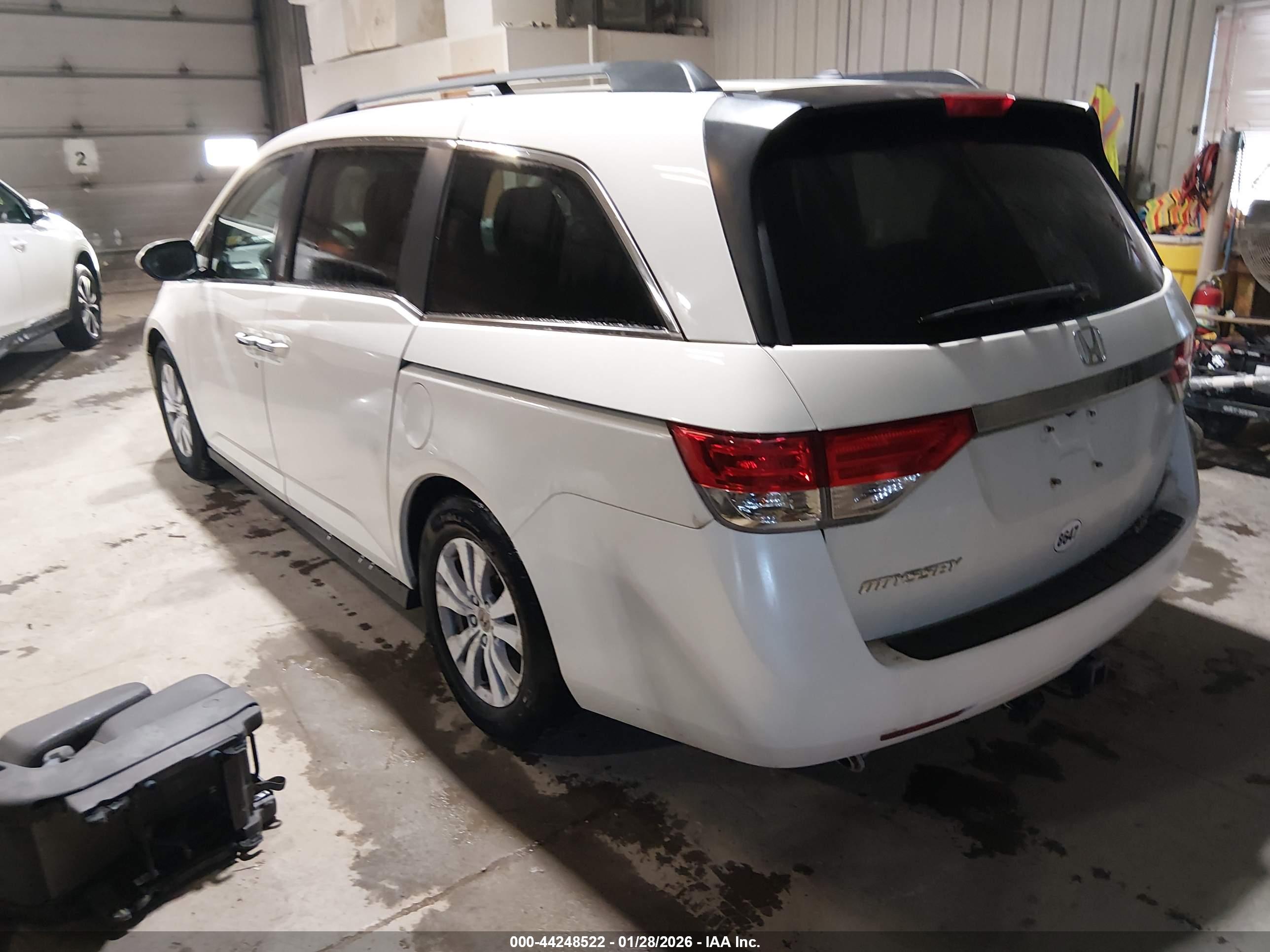 HONDA ODYSSEY image 3