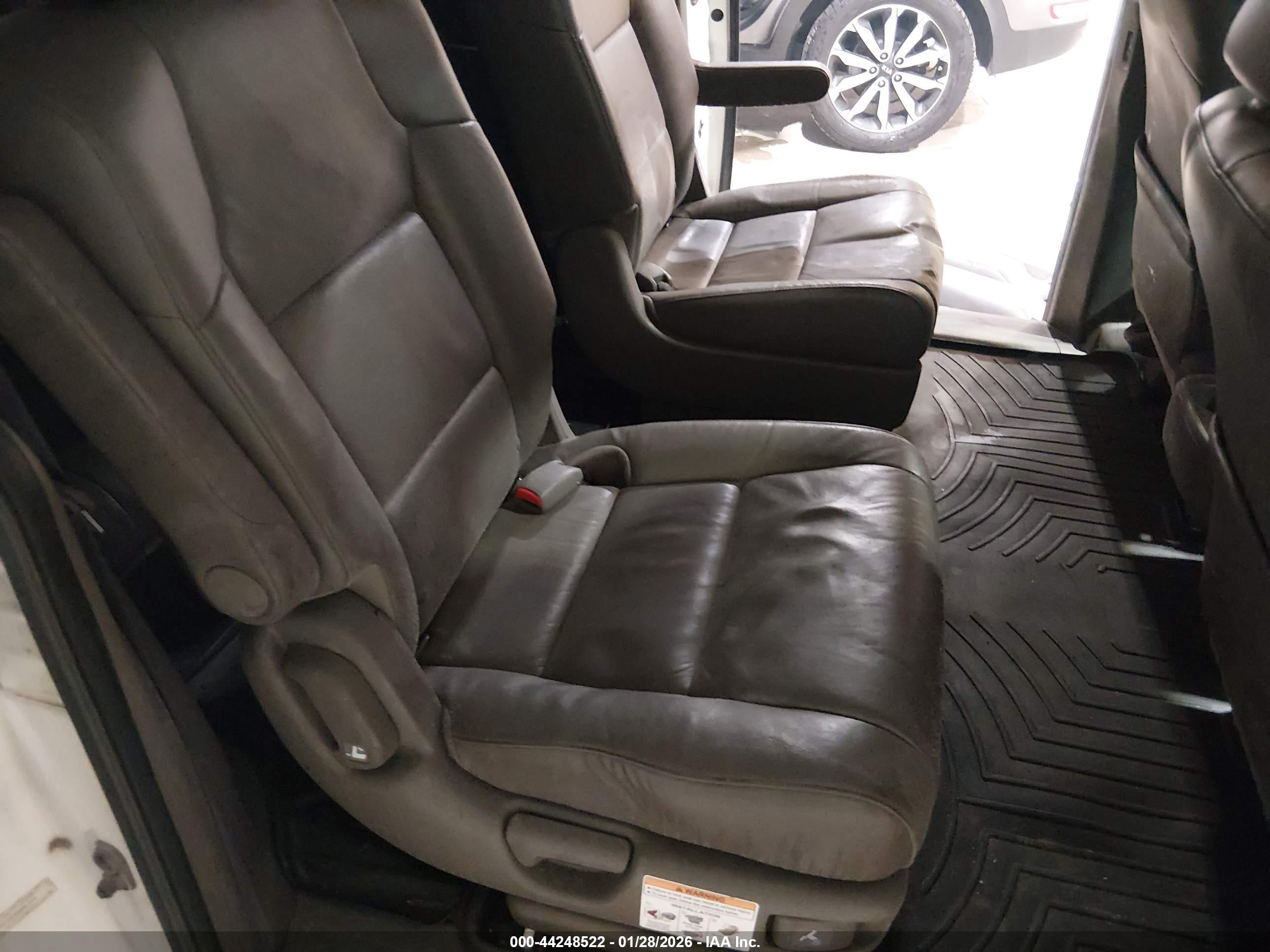 HONDA ODYSSEY image 8