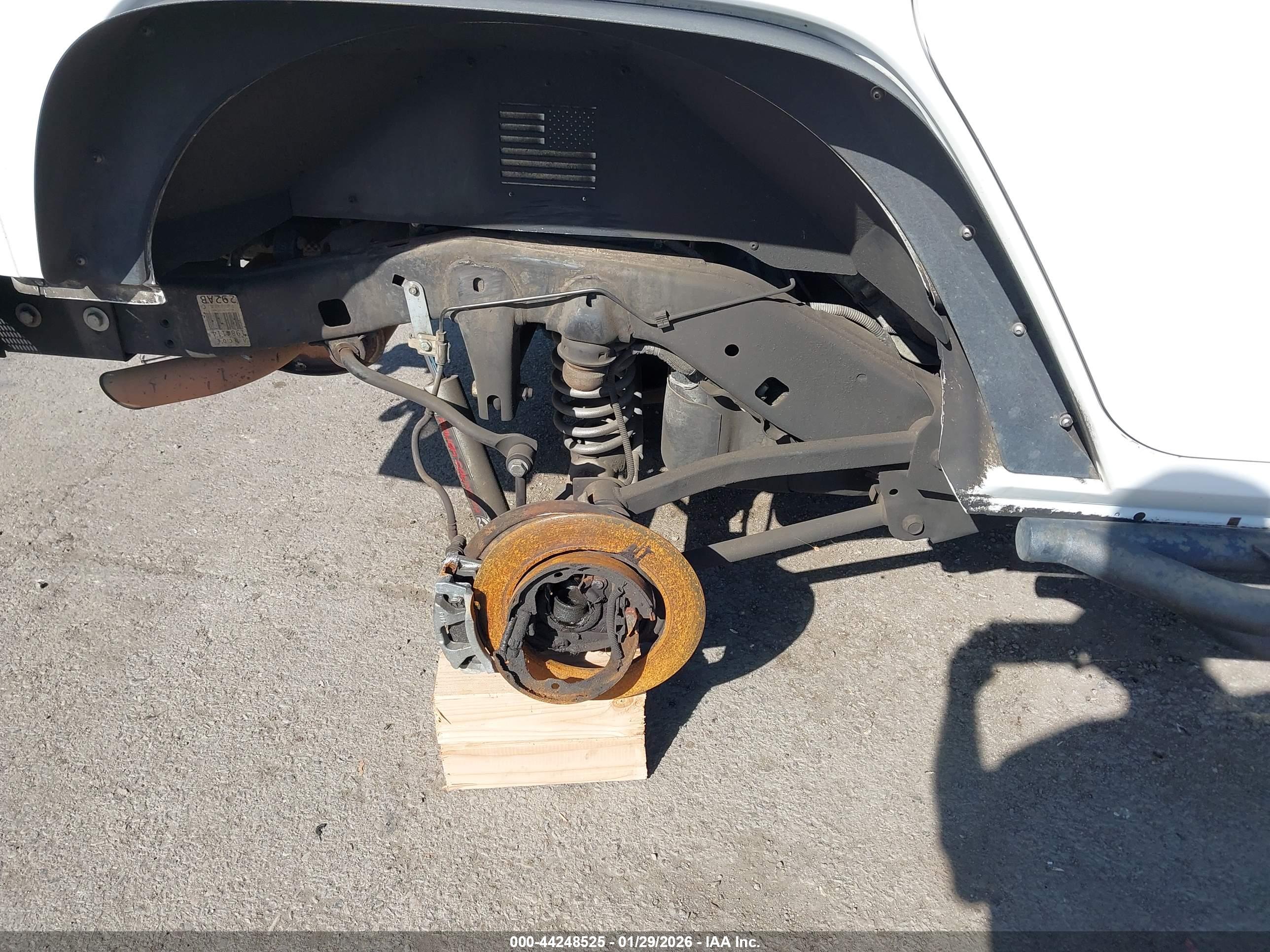 JEEP WRANGLER image 6