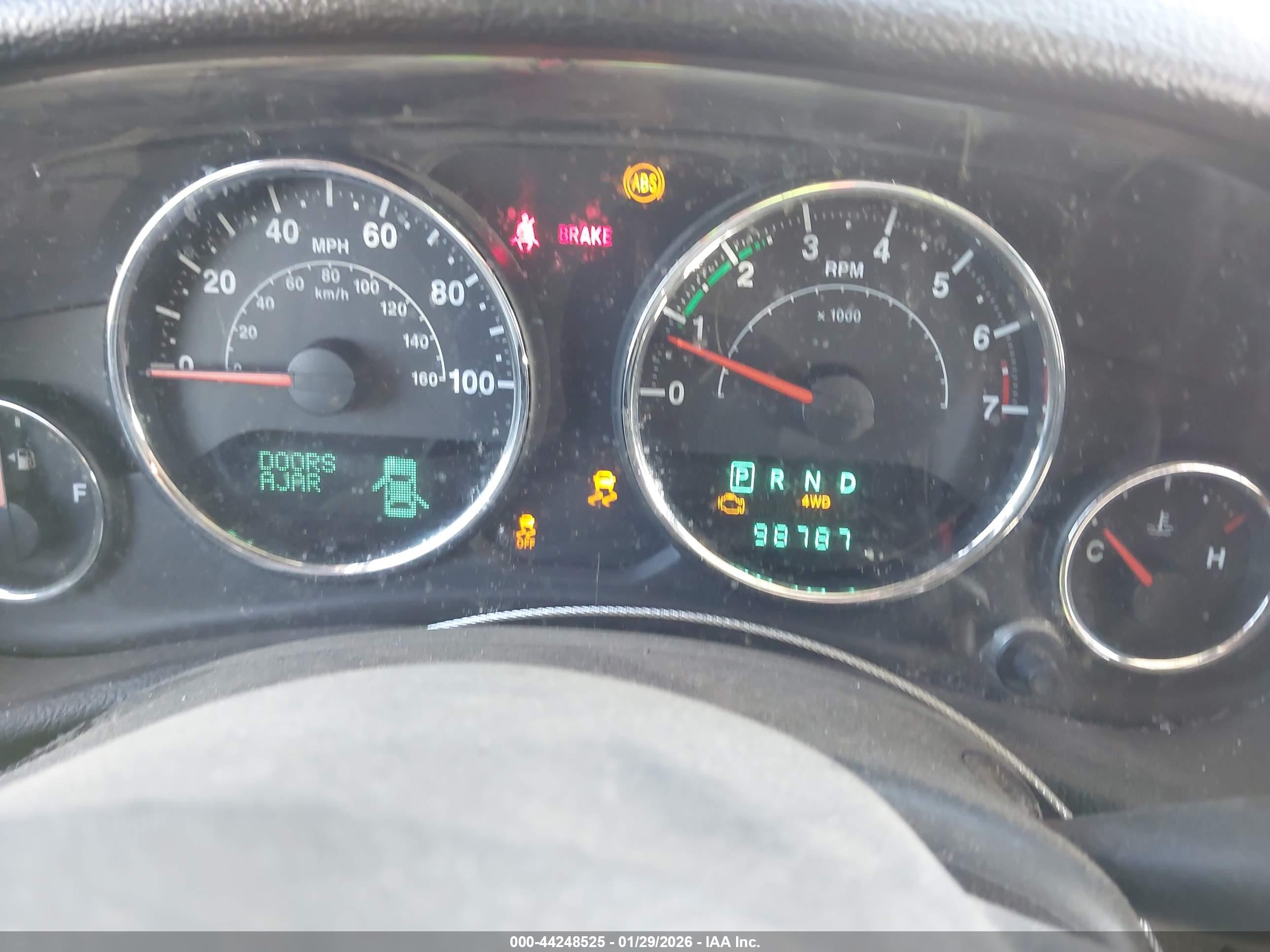 JEEP WRANGLER image 7
