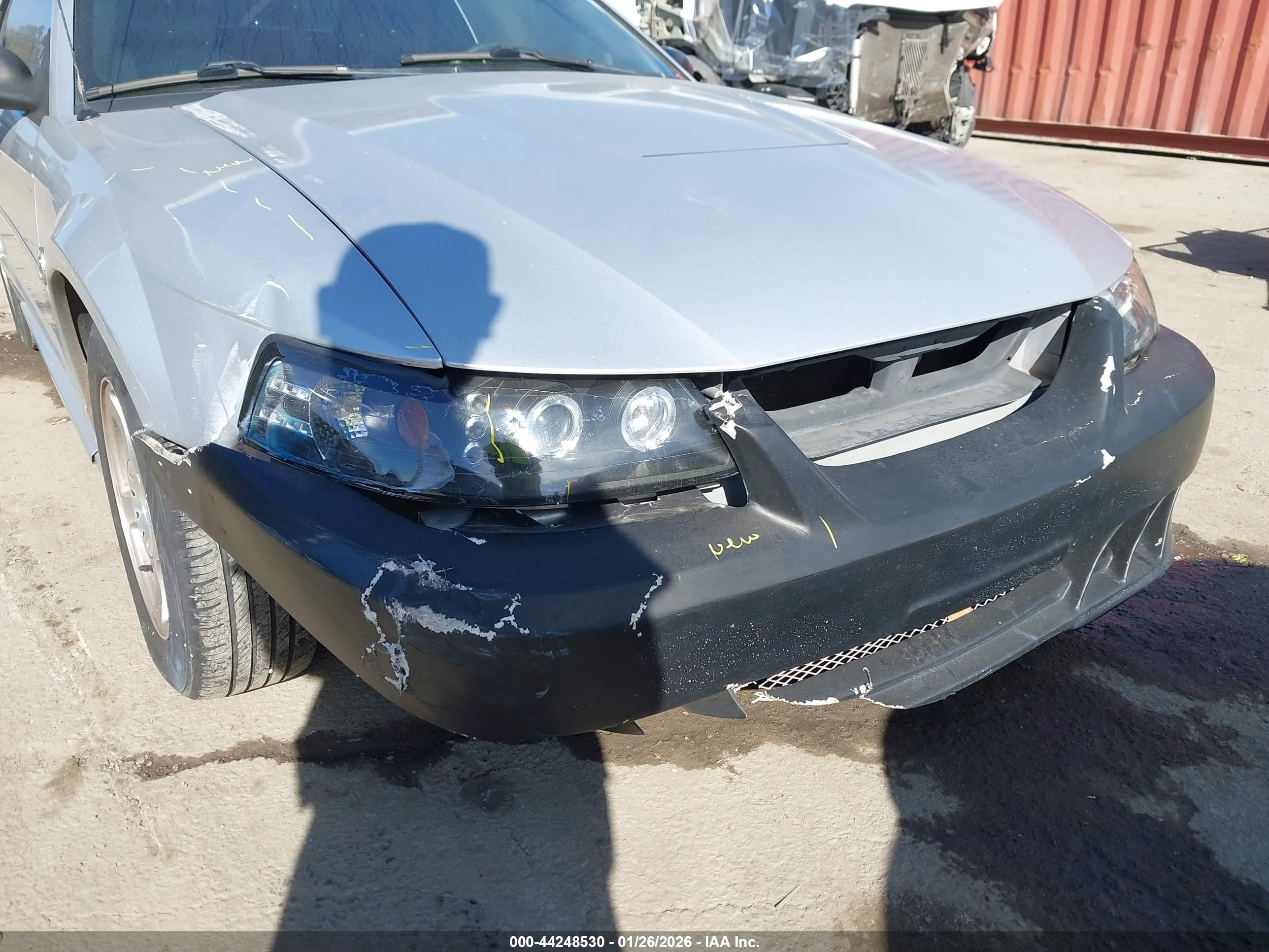 FORD MUSTANG image 6