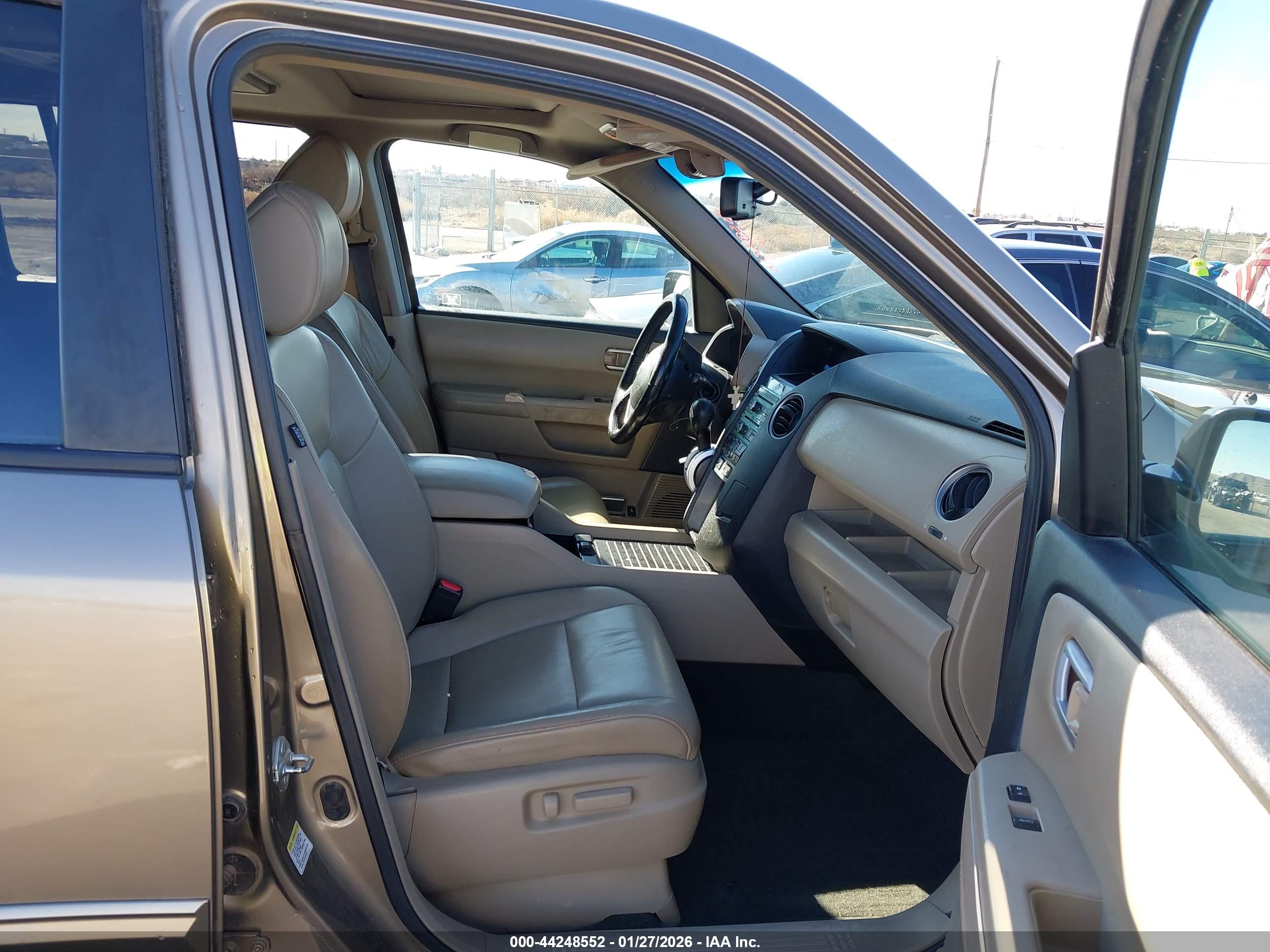 HONDA PILOT image 5