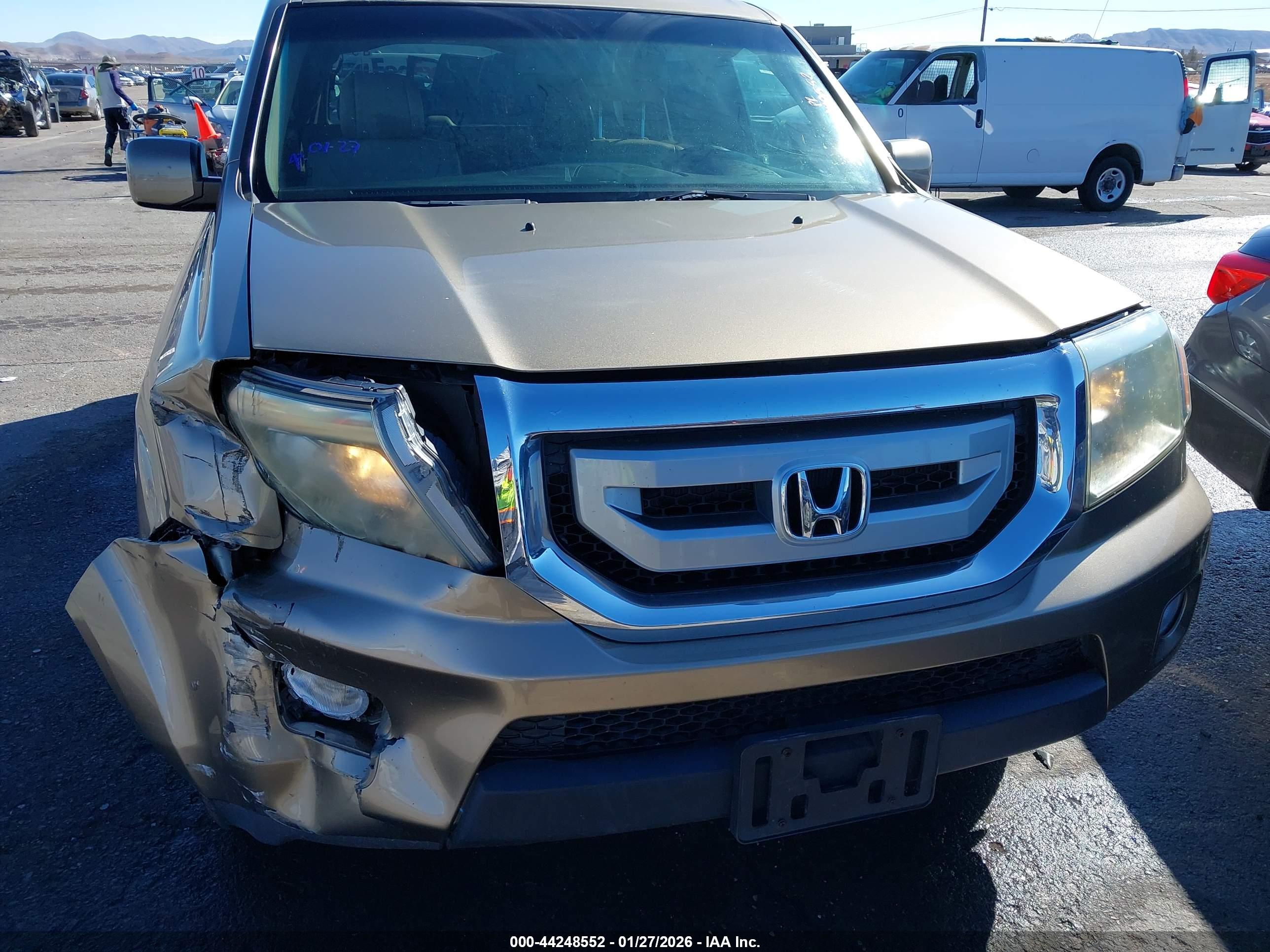 HONDA PILOT image 6