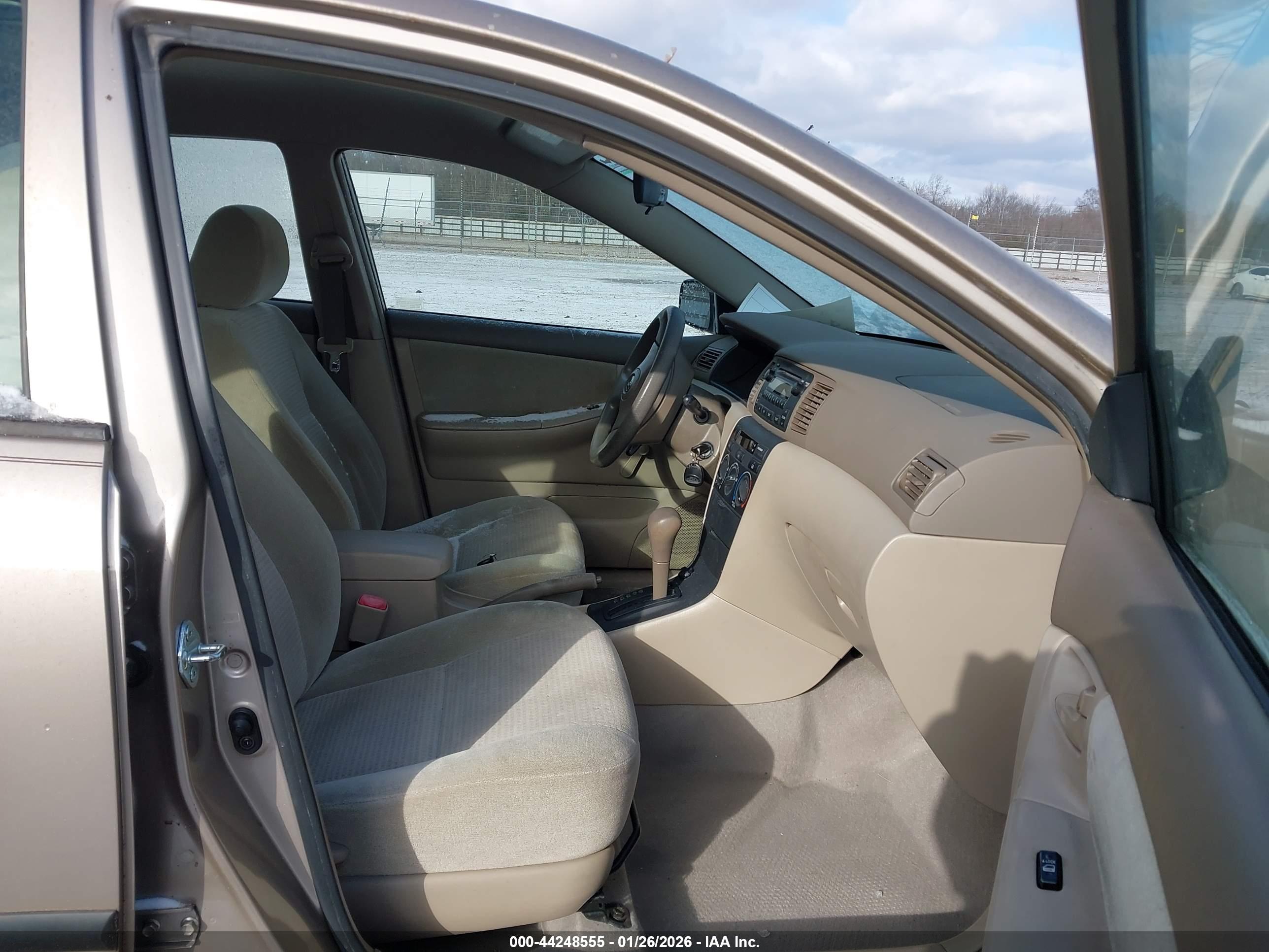TOYOTA COROLLA image 5