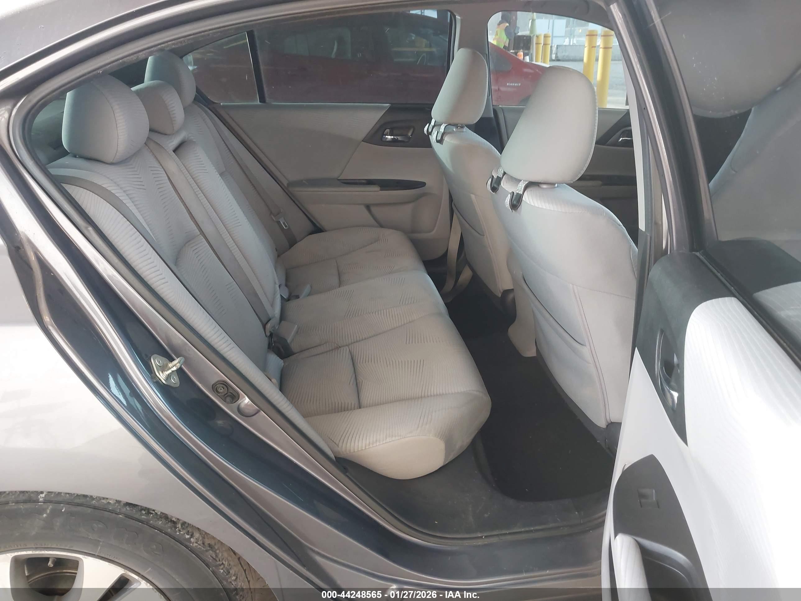 HONDA ACCORD image 8