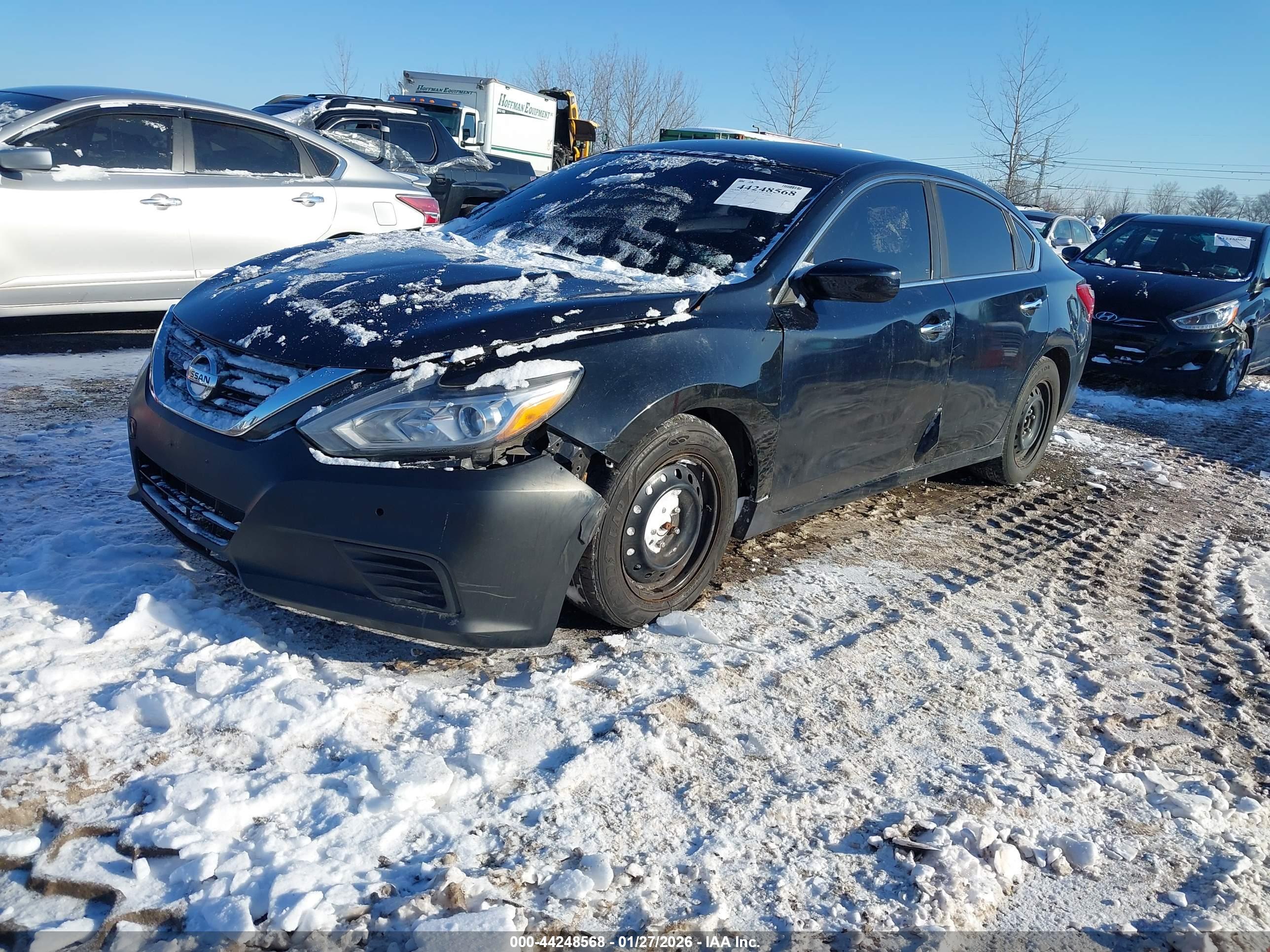 NISSAN ALTIMA image 2