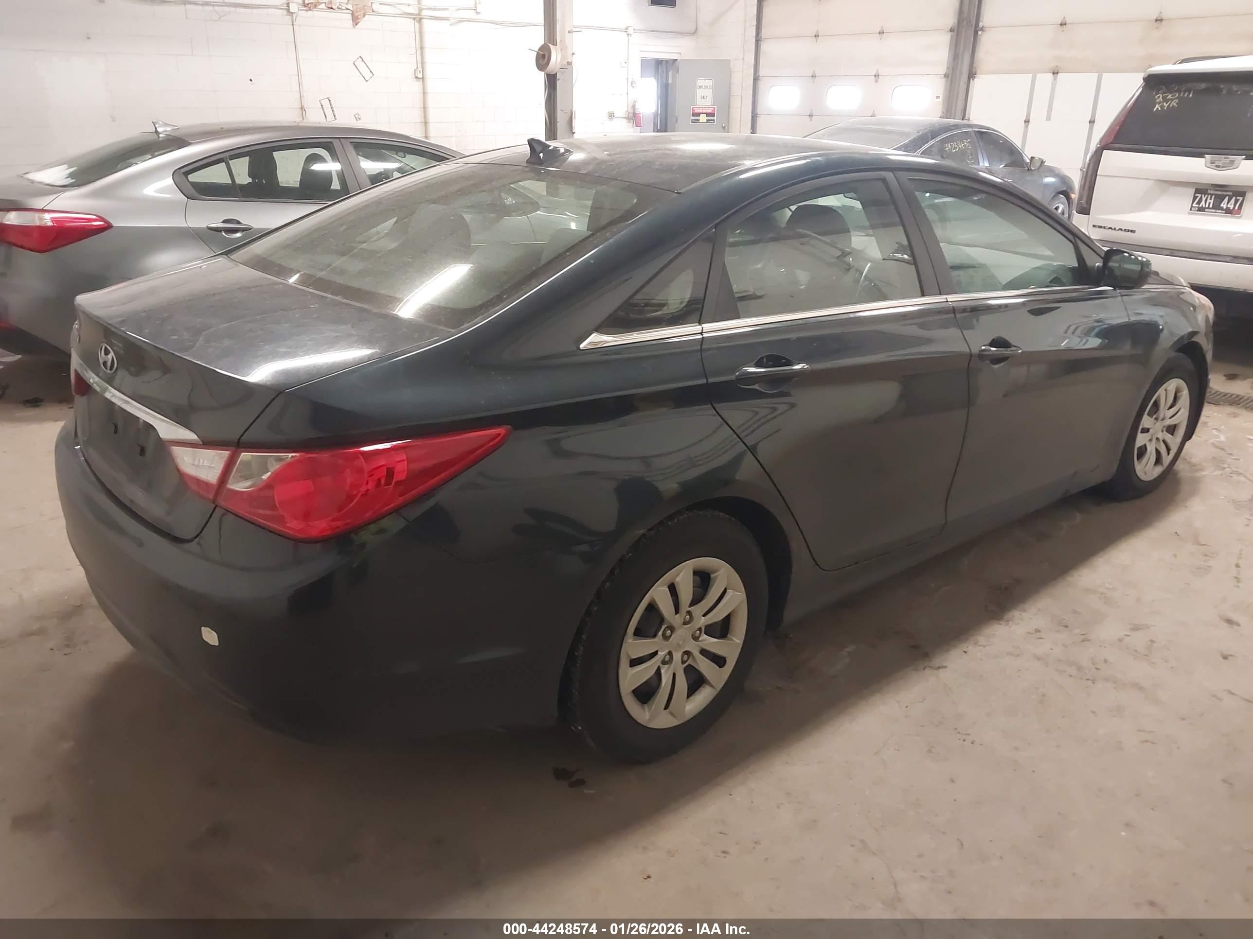 HYUNDAI SONATA image 4