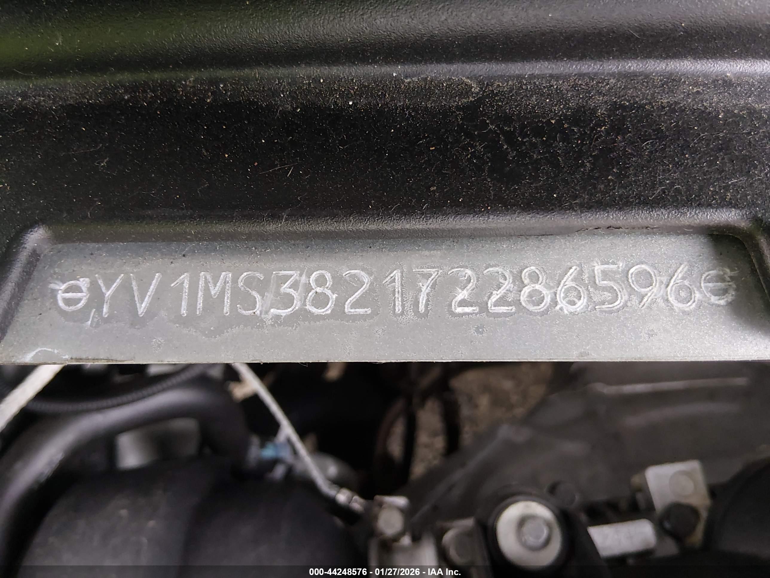 VOLVO S40 image 9